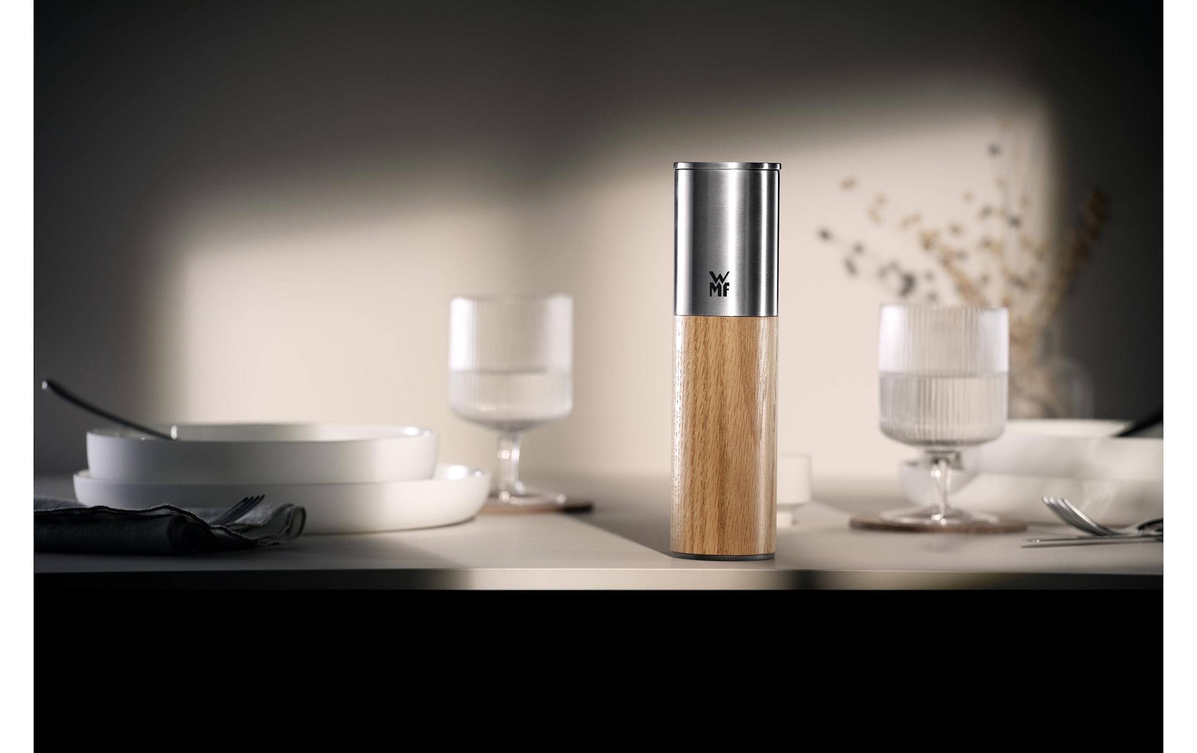 WMF Moulin à épices »Nature Pro Edelstahl« Keramikmahlwerk, einstellbarer Mahlgrad, Aromaschutzdeckel, Holz