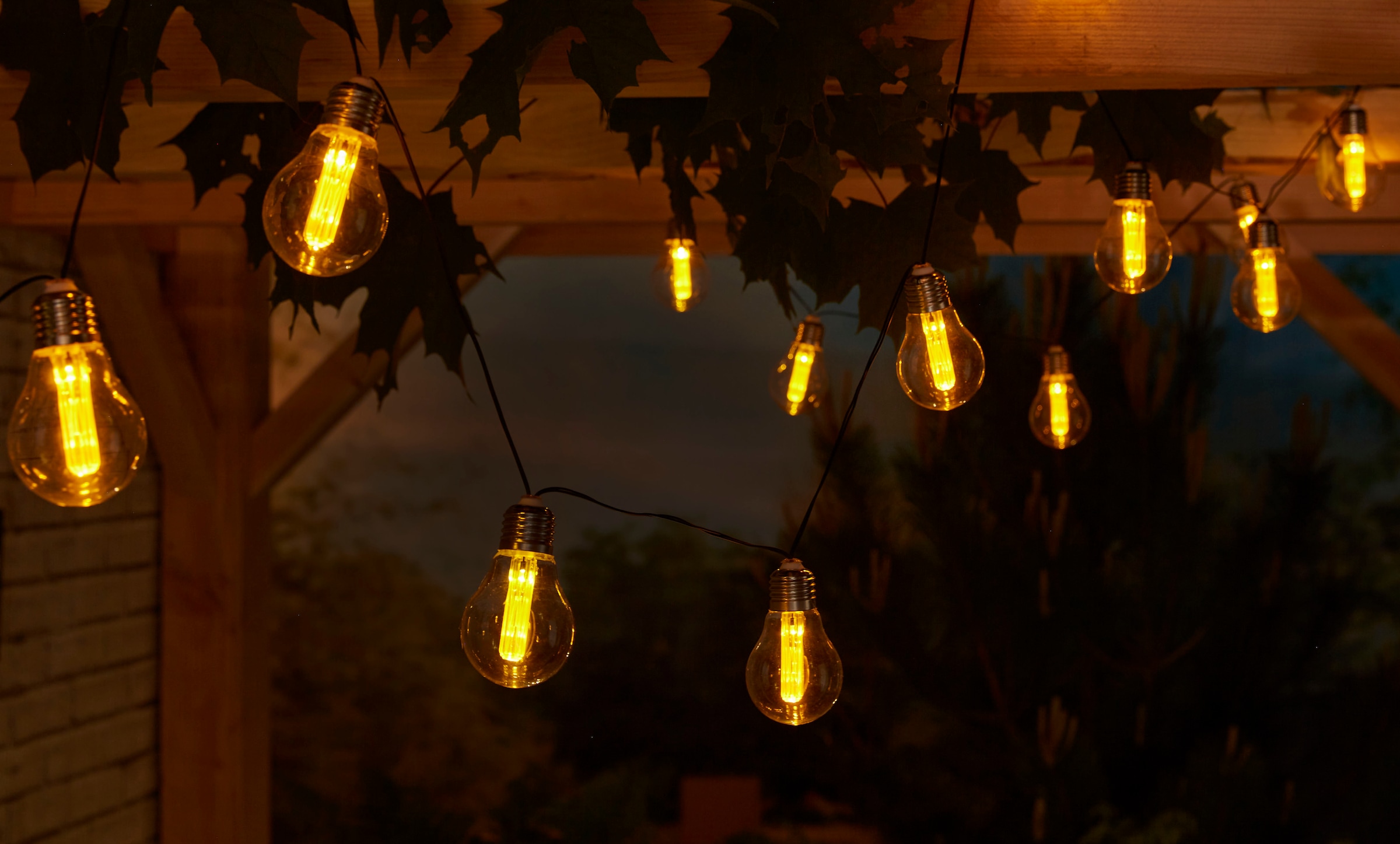 LUXFORM Lichterkette »Solar-Lichterkette Corfu Partybeleuchtung - 15xLED« Aus Glas gefertigt