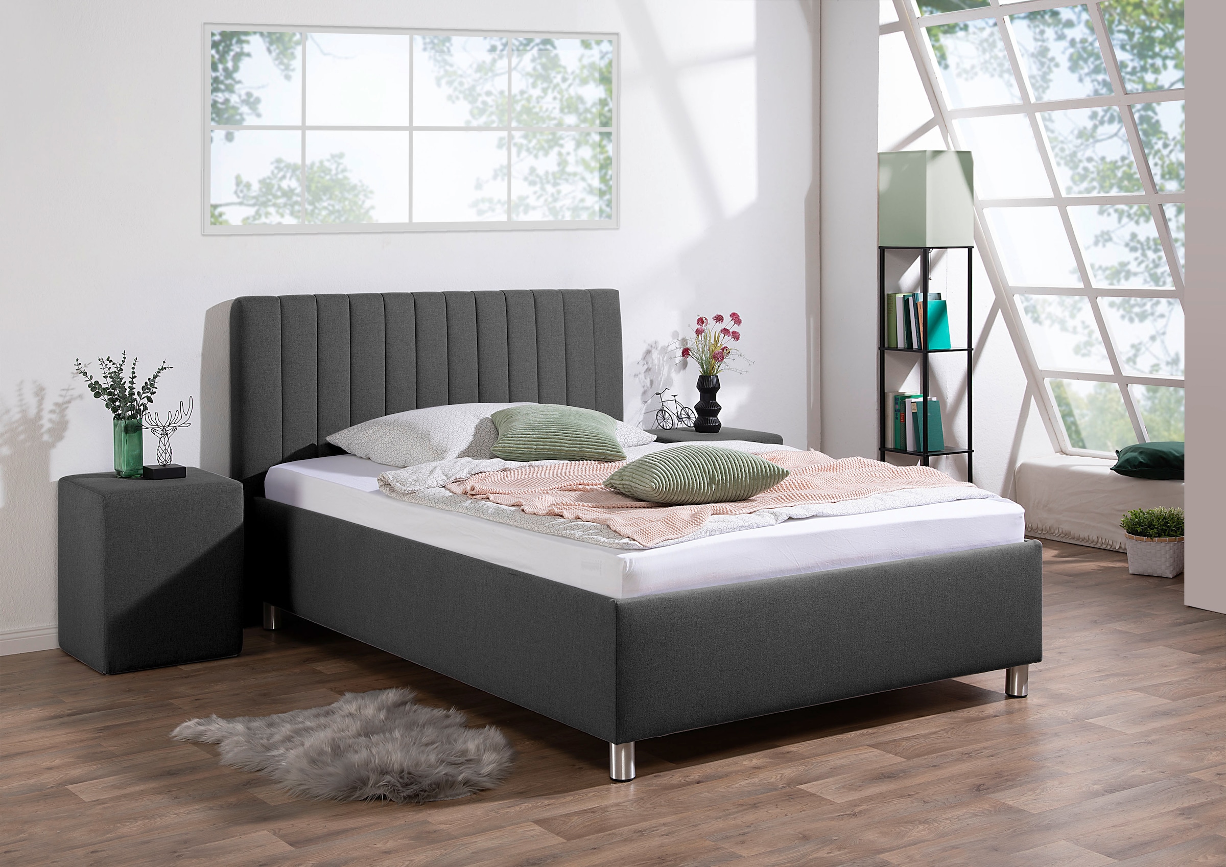 Maintal Lit rembourré »Kieferwald« avec coffre de rangement, matelas à ressorts Bonnell ou à ressorts ensachés au choix