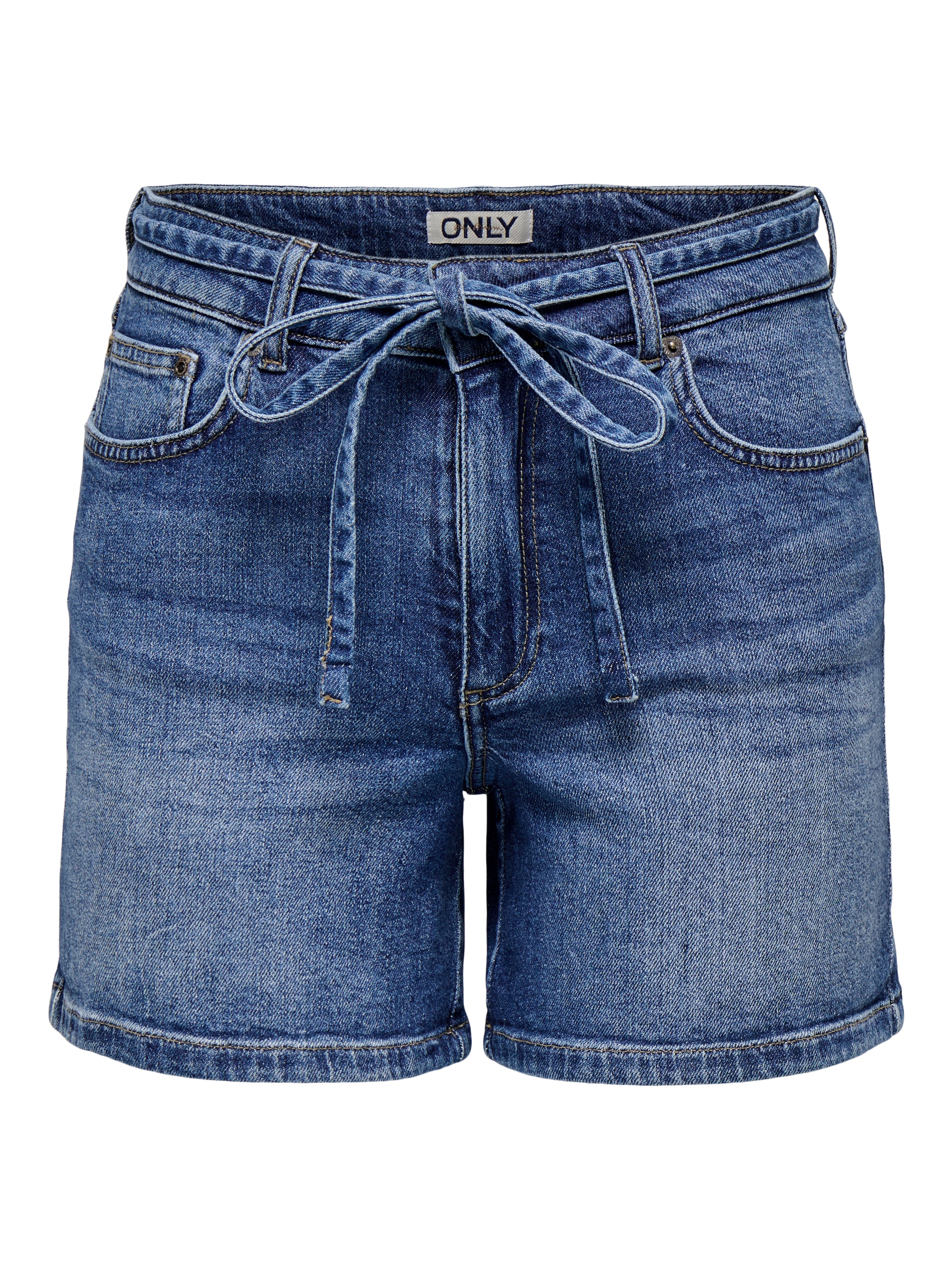 ONLY Short en jean »ONLGIANNA MW BELTED SHORTS AZG DNM NOOS« Mélange de coton, coupe regular, taille régulière