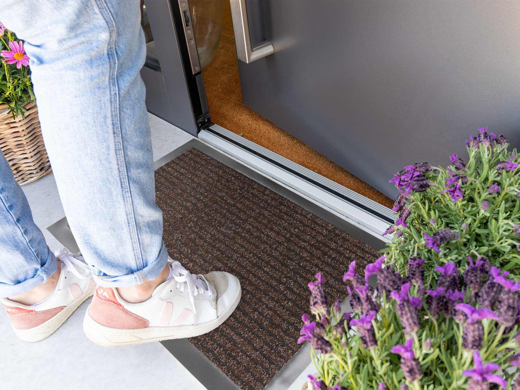 Primaflor-Ideen in Textil Fussmatte »OSLO« rechteckig 8 mm Höhe Schmutzfangmatte, gestreift, meliert, rutschhemmend, waschbar