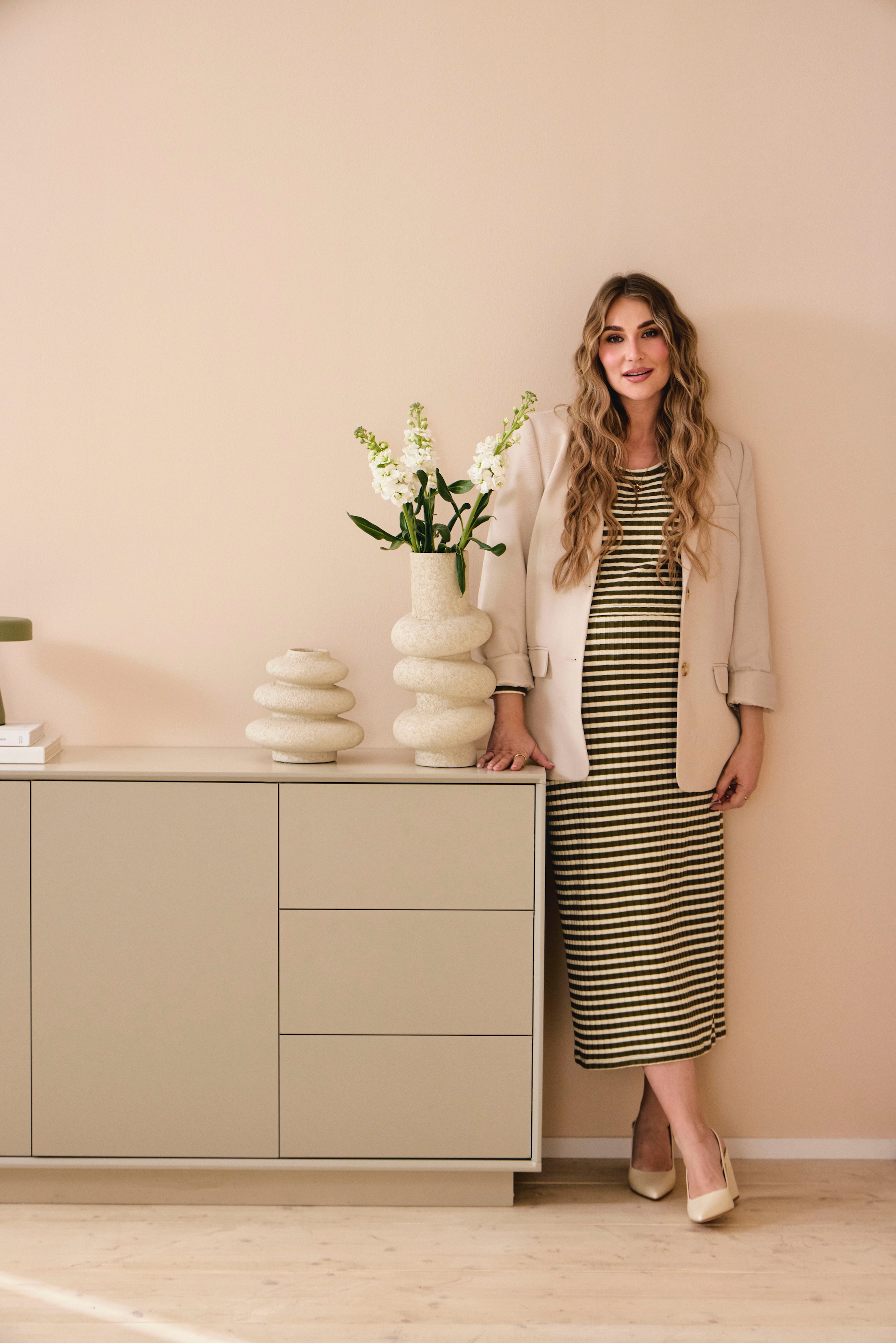 homsy by Ana Johnson Tischvase »Floriva, 21x20cm, strukturierte, matte Oberfläche« hochwertige Keramik aus einer traditionellen Manufaktur,Made in Europe