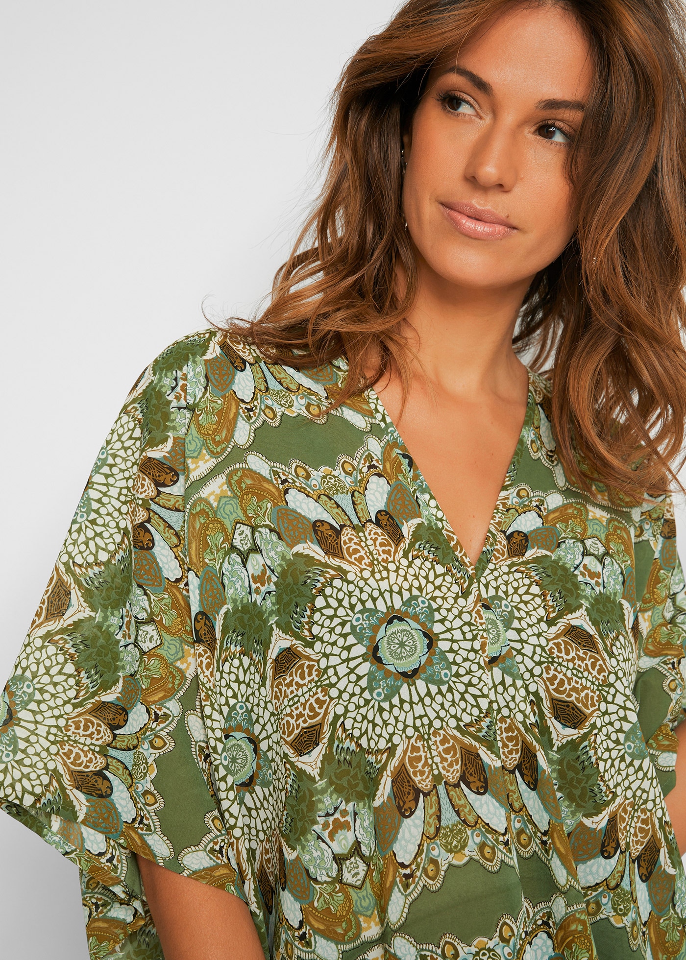 bonprix Robe tunique für Frühjahr und Sommer, Strandkleid, aus Polyester, lang