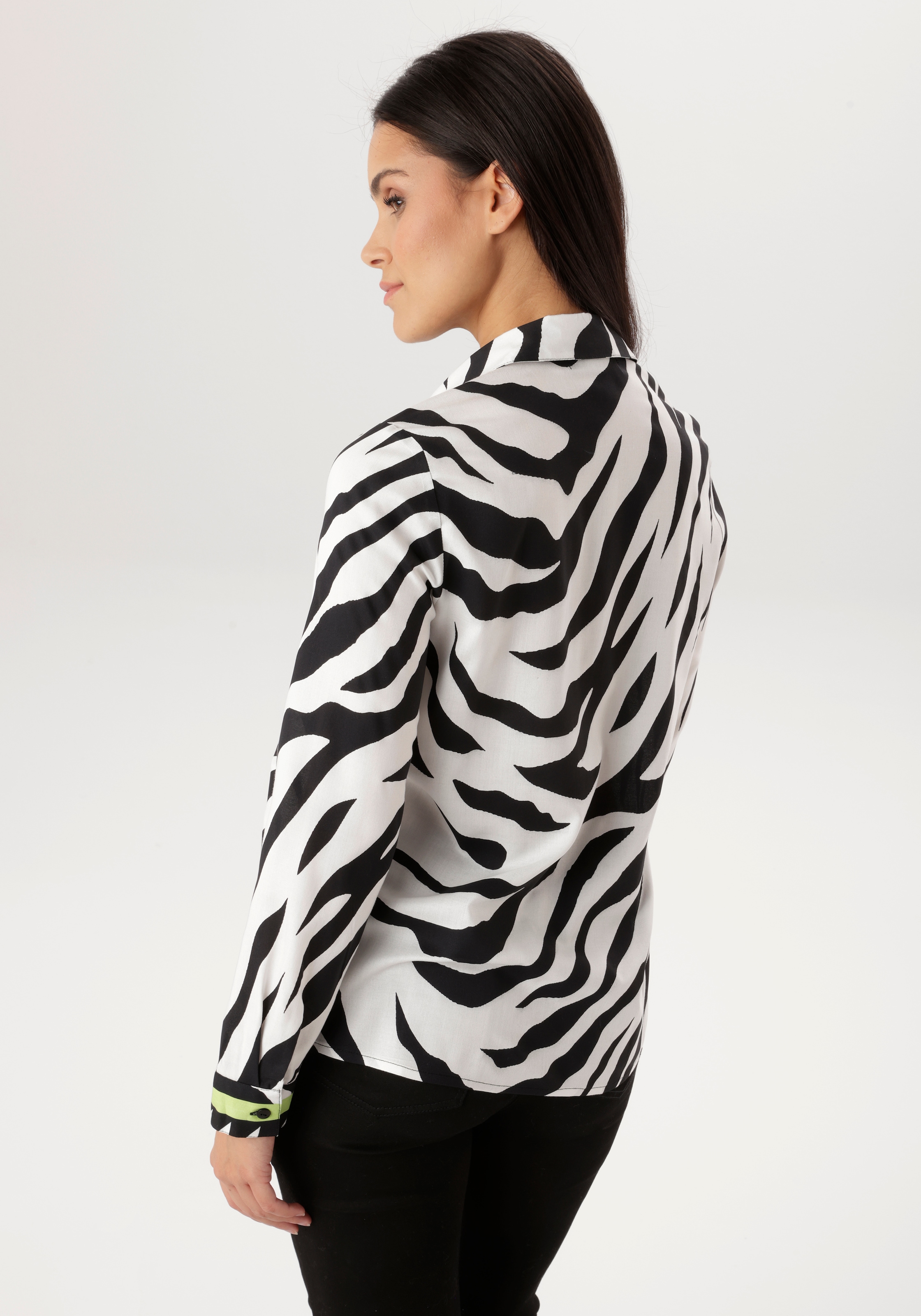 Aniston SELECTED Hemdbluse im Zebra-Look allover mit kontrastfarbigen Streifen