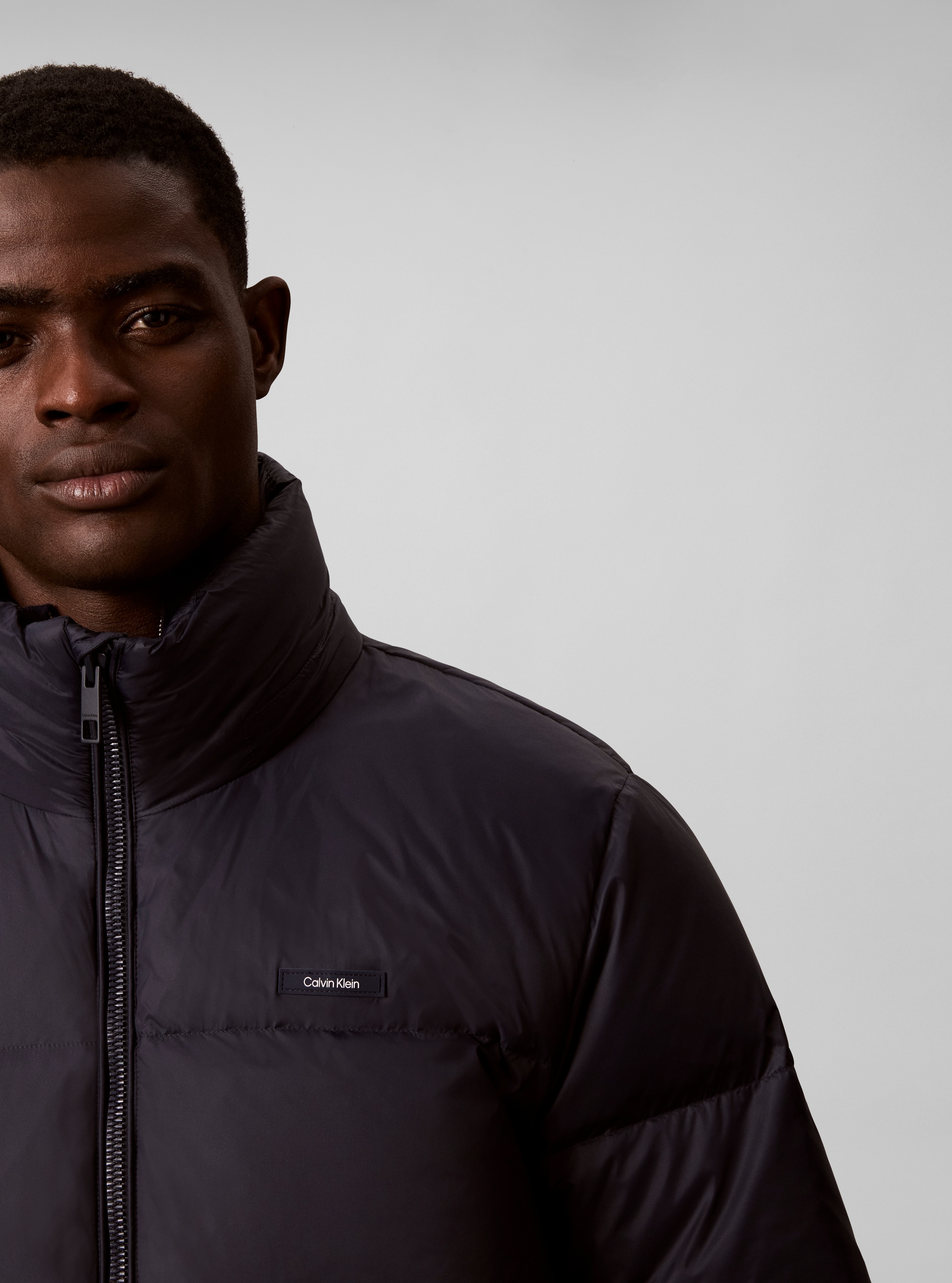 Calvin Klein Veste matelassée »NYLON DETACHABLE HOOD DOWN« avec capuche coupe régulière avec capuche