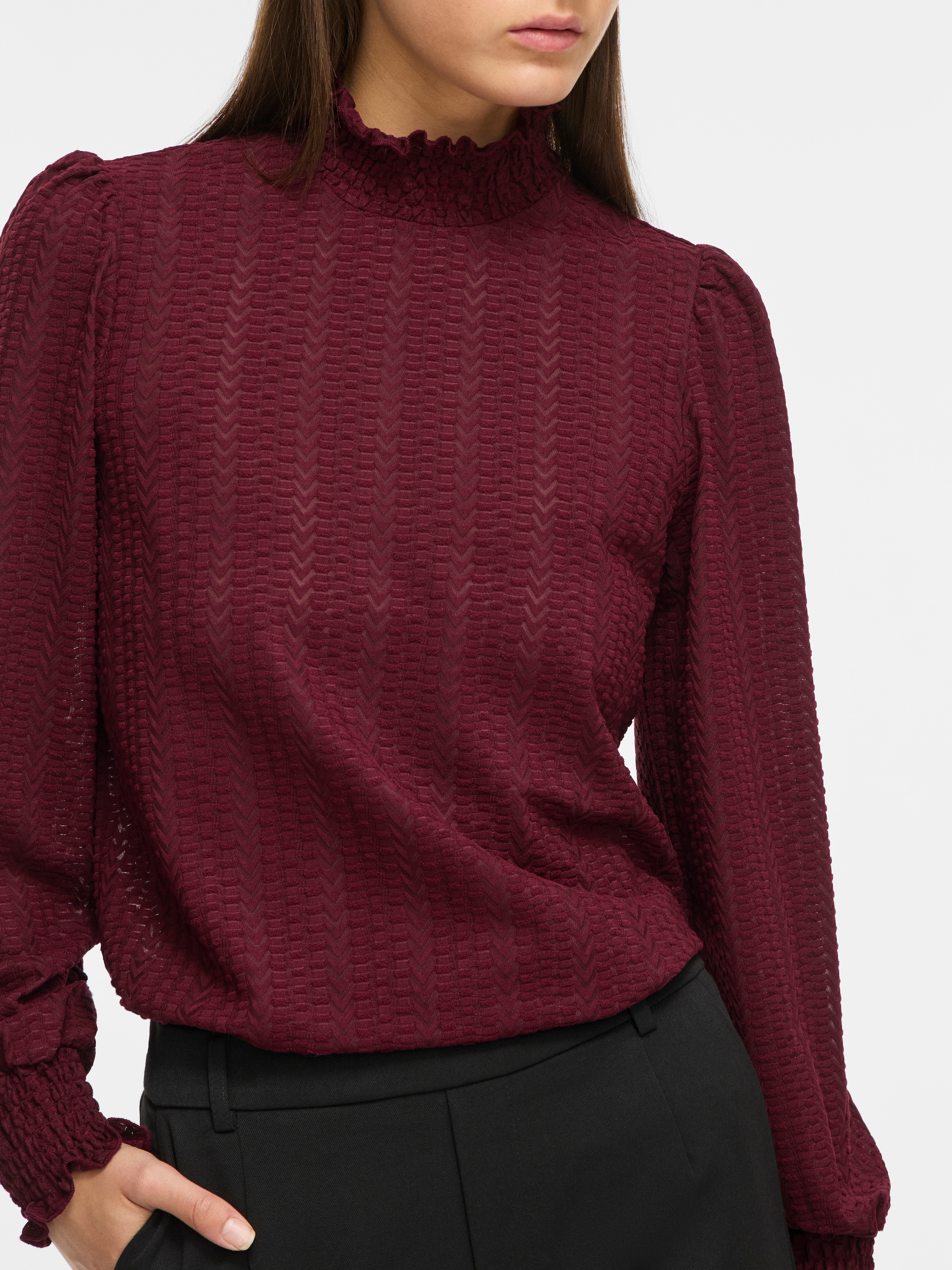 Vila T-shirt à col montant »VILYRI L/S SMOCK TOP - NOOS« mélange de matériaux