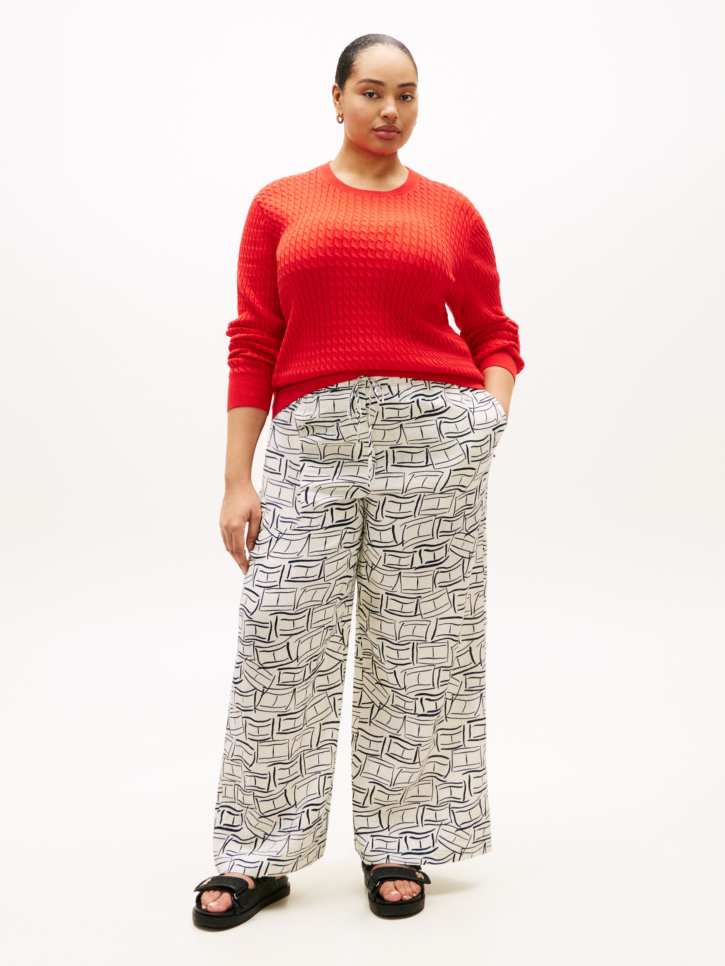 Tommy Hilfiger Curve Rundhalspullover »CRV CO CABLE FINE GG CNK SWEATER« in grossen Grössen, mit Zopfmuster