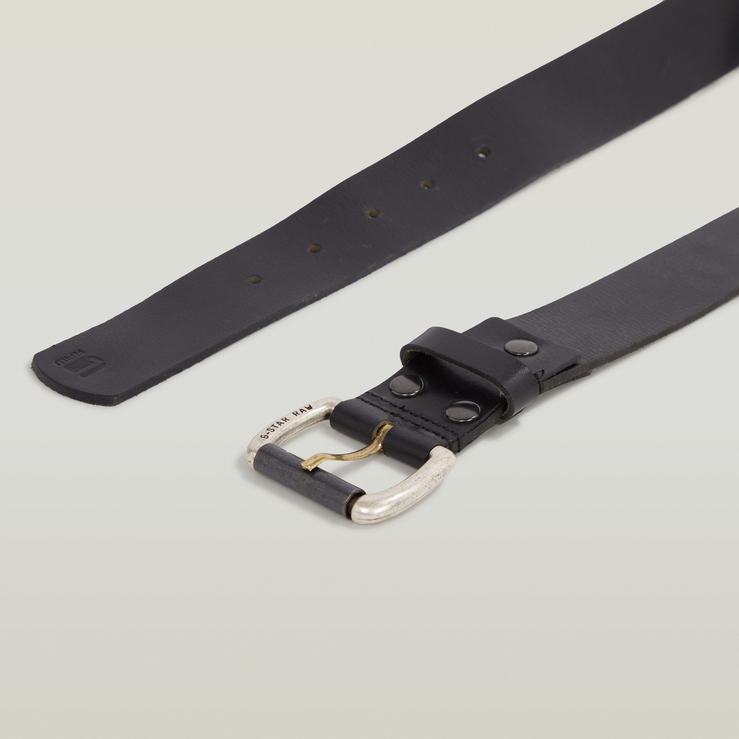 G-STAR Ledergürtel »Dast belt« mit Nieten verstärkt