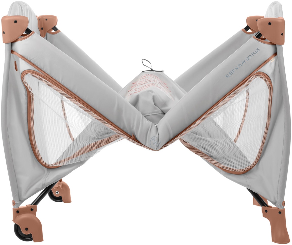Hauck Baby-Reisebett »Sleep N Play Go Plus, Dusty Cork« mit integrierten Rädern; Vorderausstieg