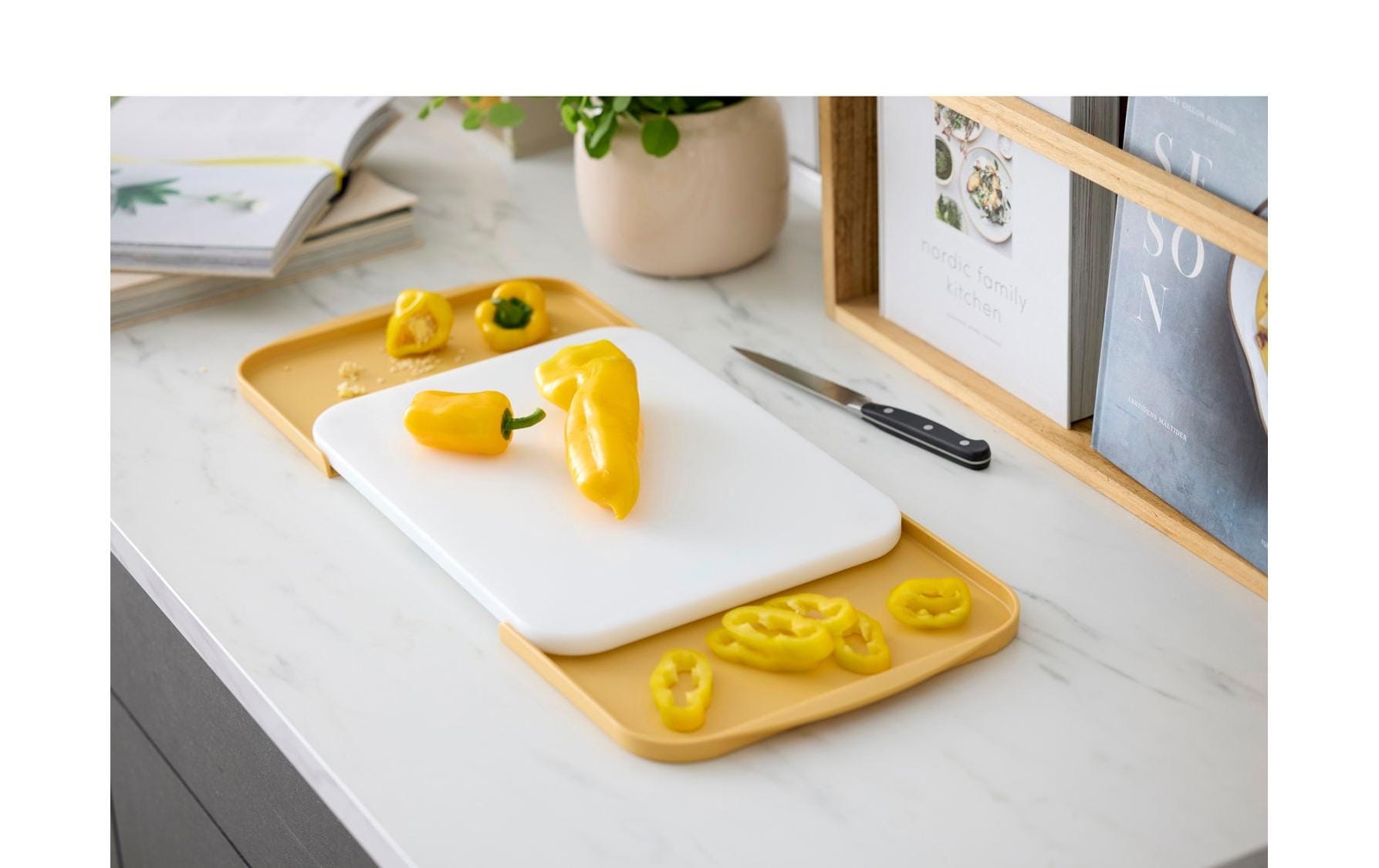   Planche à découper »Rosti mit Schalen 26,8 cm x 39.5 cm« mit integrierten Schalen