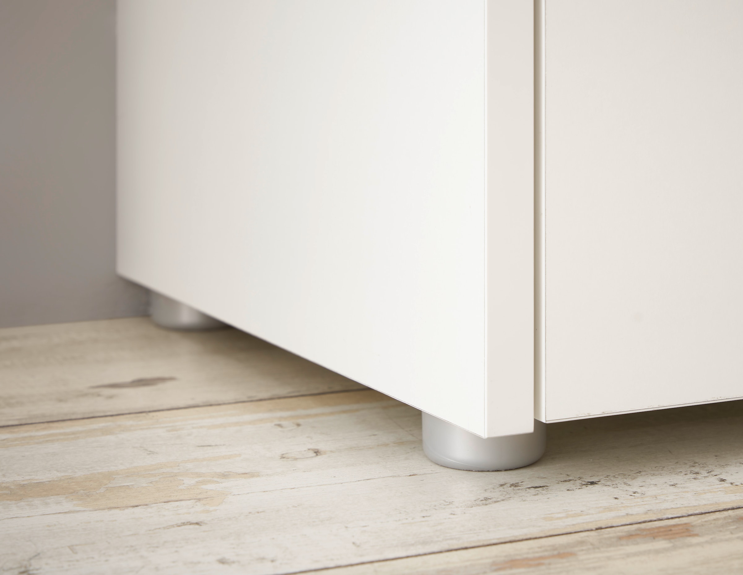 INOSIGN Midischrank »CITY/GIRON, Badschrank mit Griffmulde, Hochschrank in zeitlosem Design« in den Farben Weiss und Anthrazit verfügbar, viel Stauraum