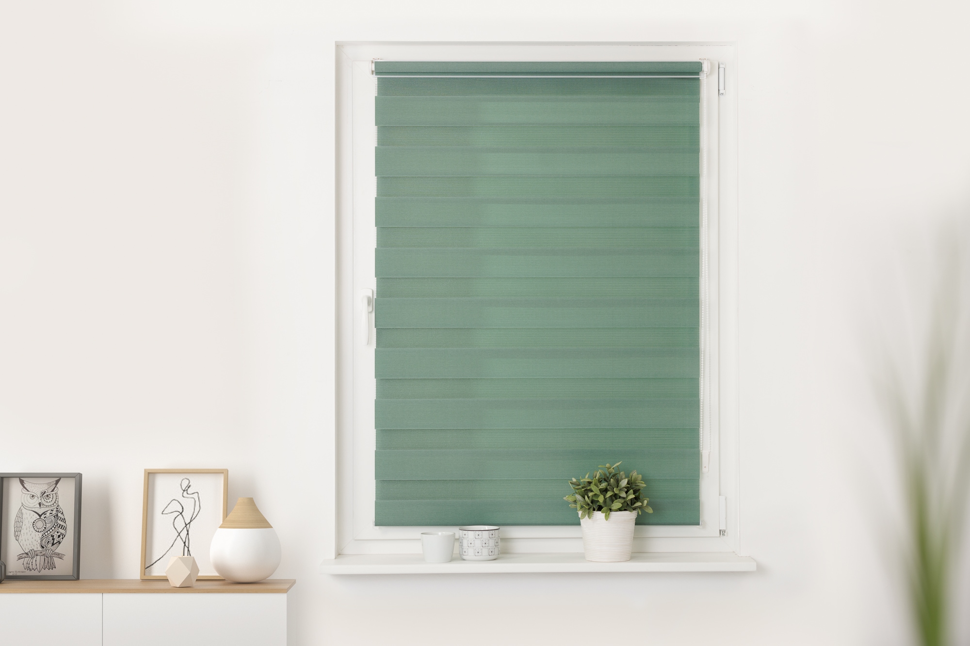 LICHTBLICK ORIGINAL Doppelrollo »Duo Rollo Klemmfix« Lichtschutz ohne Bohren freihängend Seitenzugrollo, Montage mit beiliegendem, verstellbarem Klemmträger