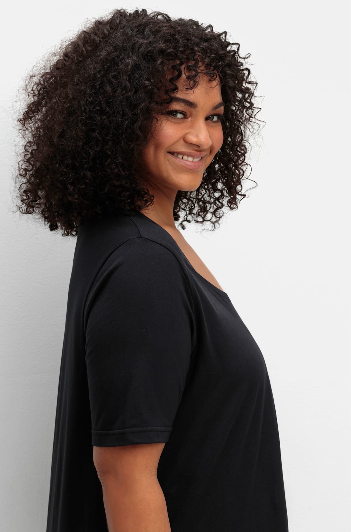 Sheego T-Shirt »T-Shirt« 1 Stk. tlg.