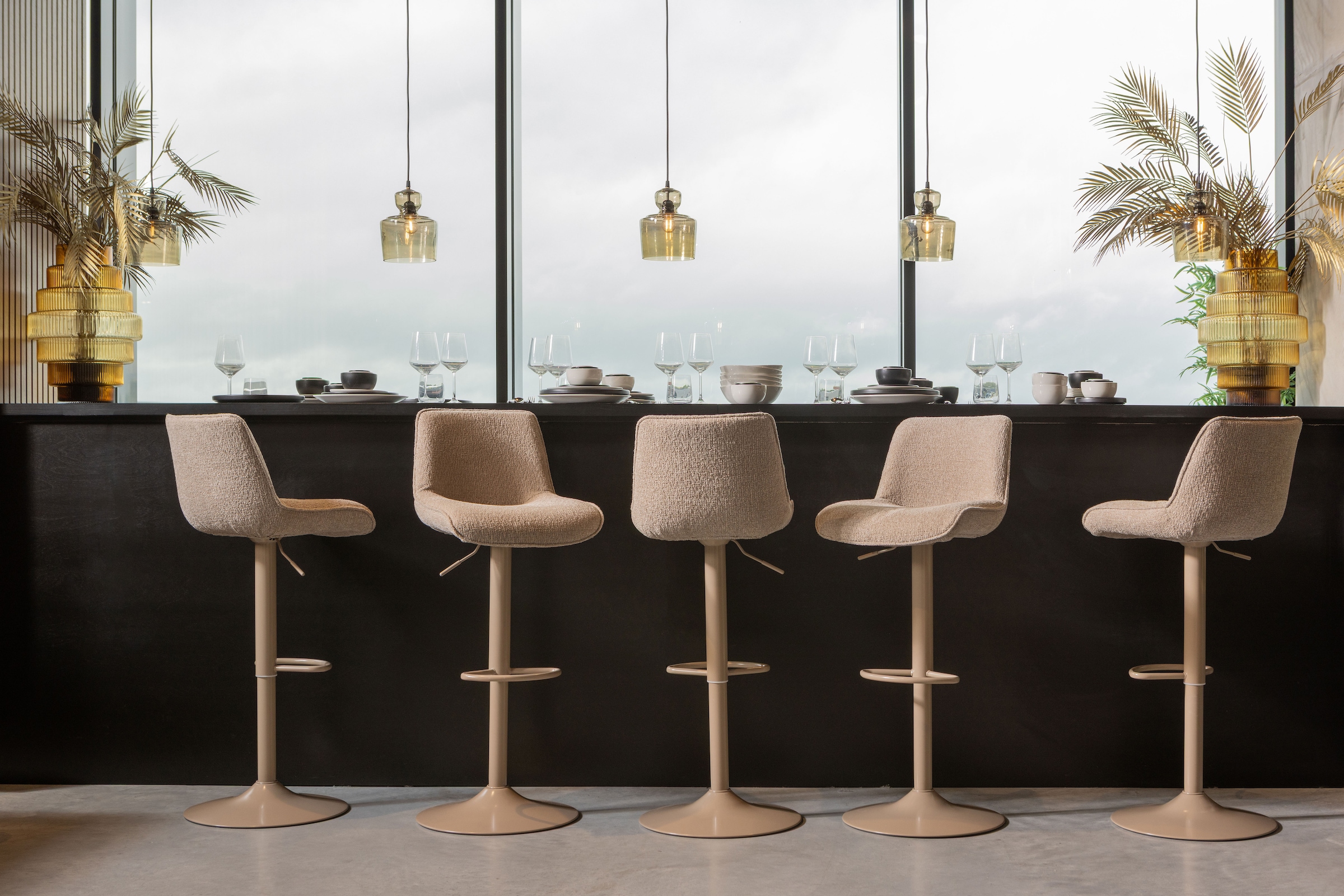 WOOOD Barhocker »Marten höhenverstellbar und drehbar mit Metallgestell 45 x 50 x 110 cm« Gewebter Bezug, Sehr hohe Verschleissfestigkeit, Tragkraft 120 kg