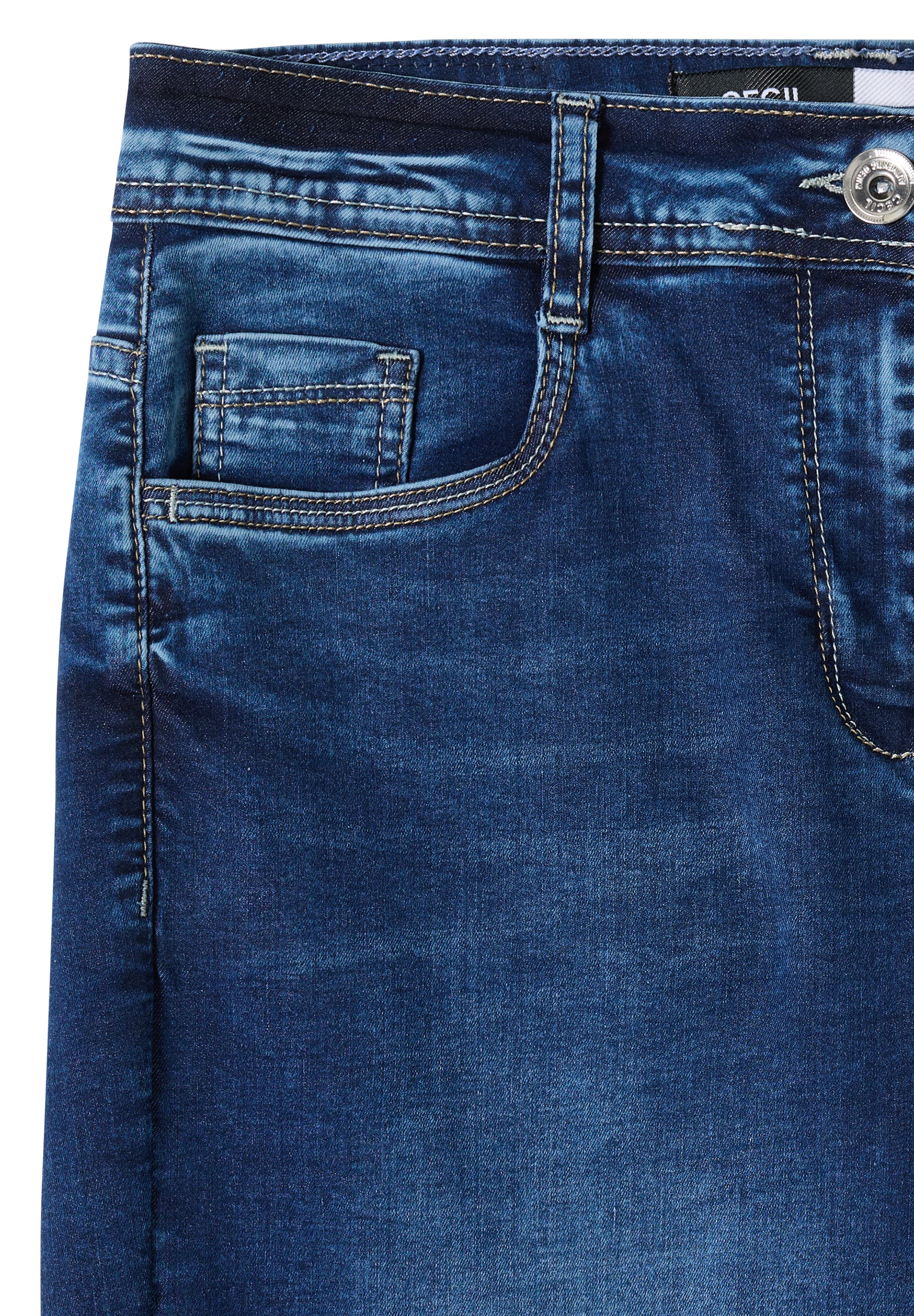Cecil Jeans 3/4 »Style Neele« coupe ample - ourlets de jambes effilochés/avec stretch
