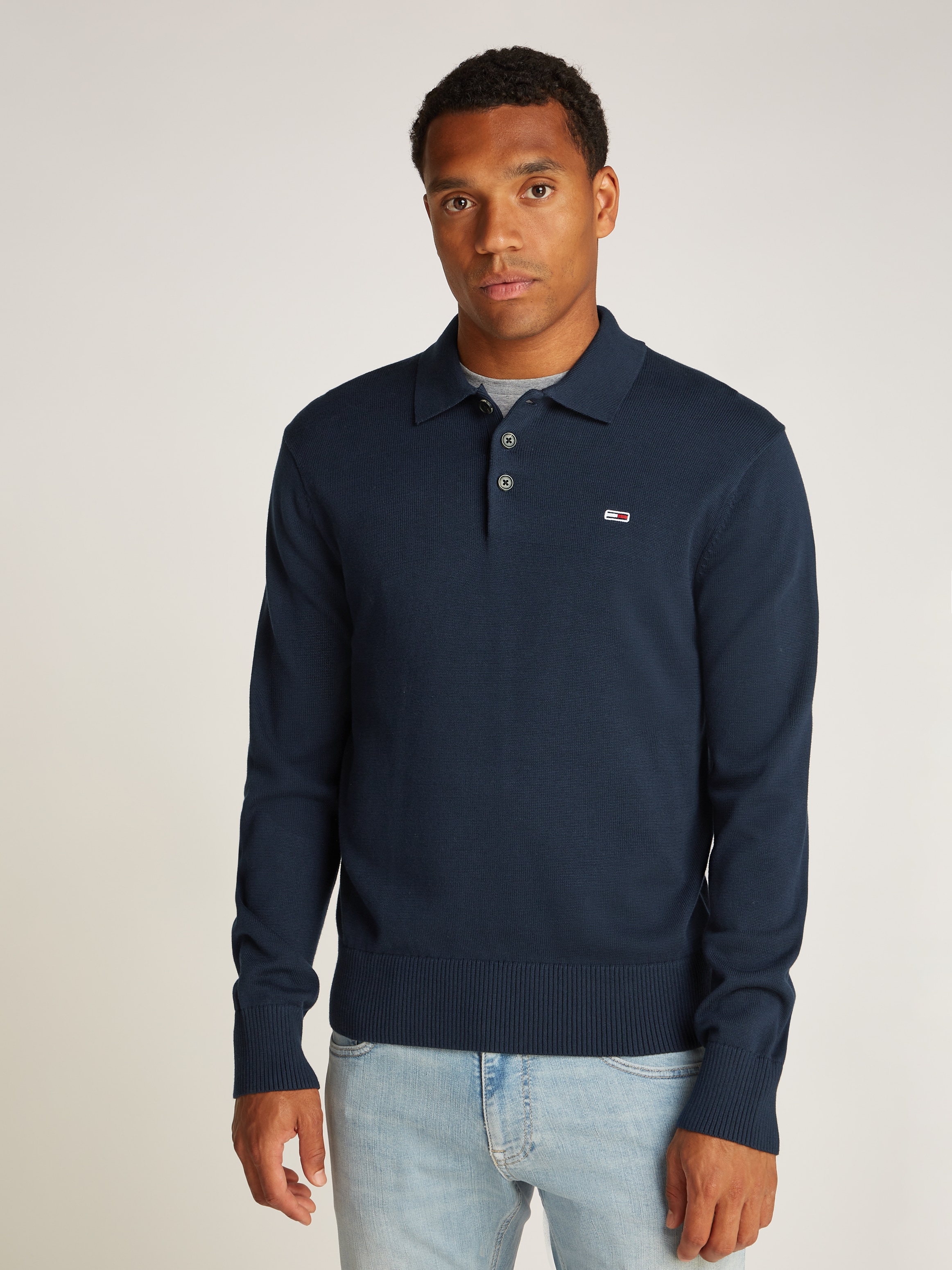 Tommy Jeans Polokragenpullover »TJM SLIM ESSENTIAL POLO SWEATER« mit Logostickerei
