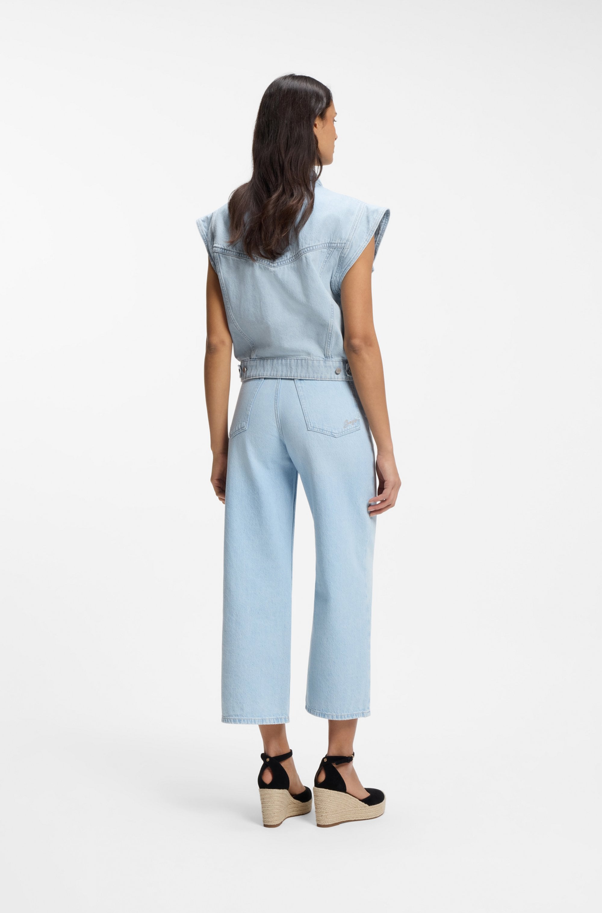 BOSS ORANGE Gilet en jean »VEST 1.0 Premium Damenmode« coupe boxy avec détails vintage