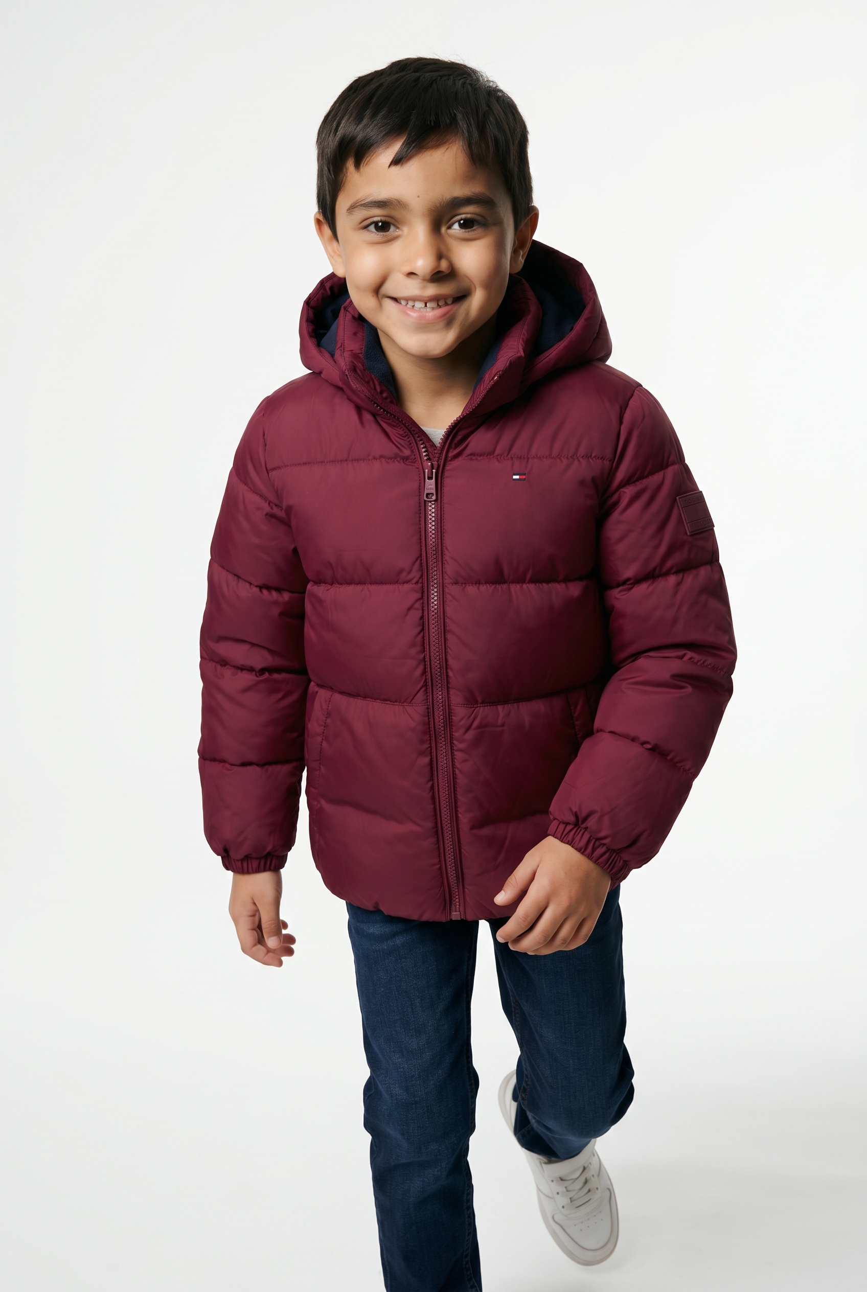Tommy Hilfiger Doudoune »ESSENTIAL DOWN JACKET« avec capuche Baby bis 2 Jahre; mit Logo-Patch und Flaglabel