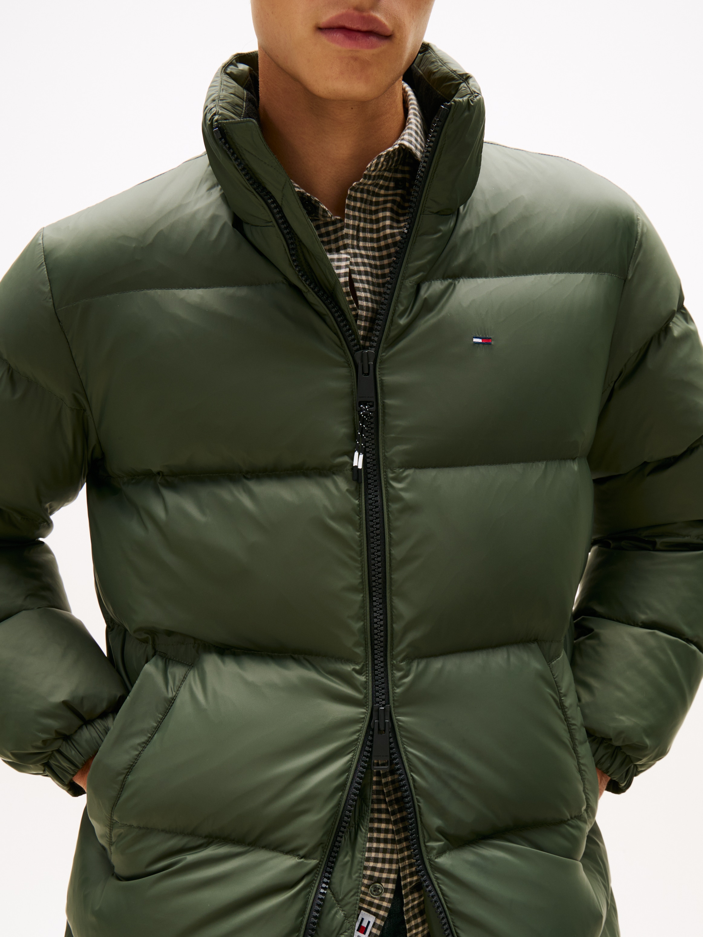 Tommy Jeans Steppjacke »TJM ESSENTIAL DOWN PARKA« mit Kapuze Daunenjacke, Übergangsjacke mit Kapuze
