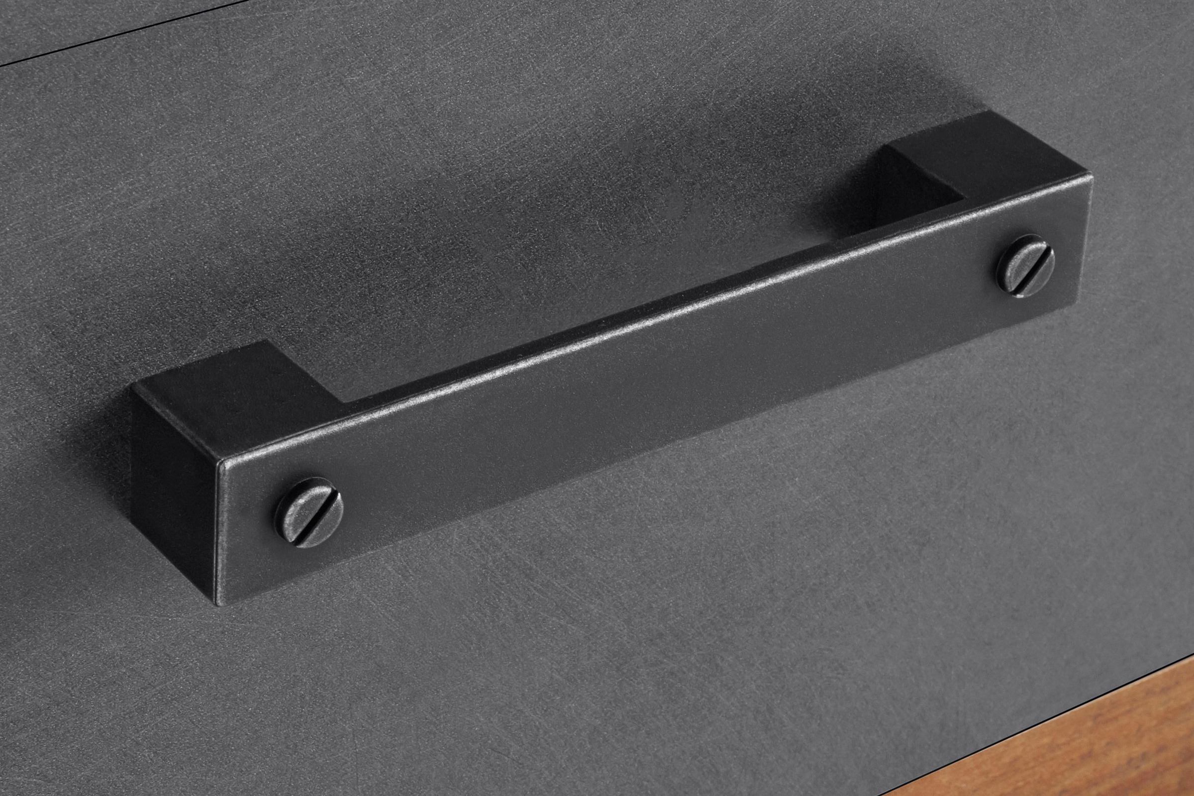 INOSIGN Sideboard »Ilana« Sideboard mit 4 Türen & 1 Schublade - (B/T/H) 178/40/76 cm