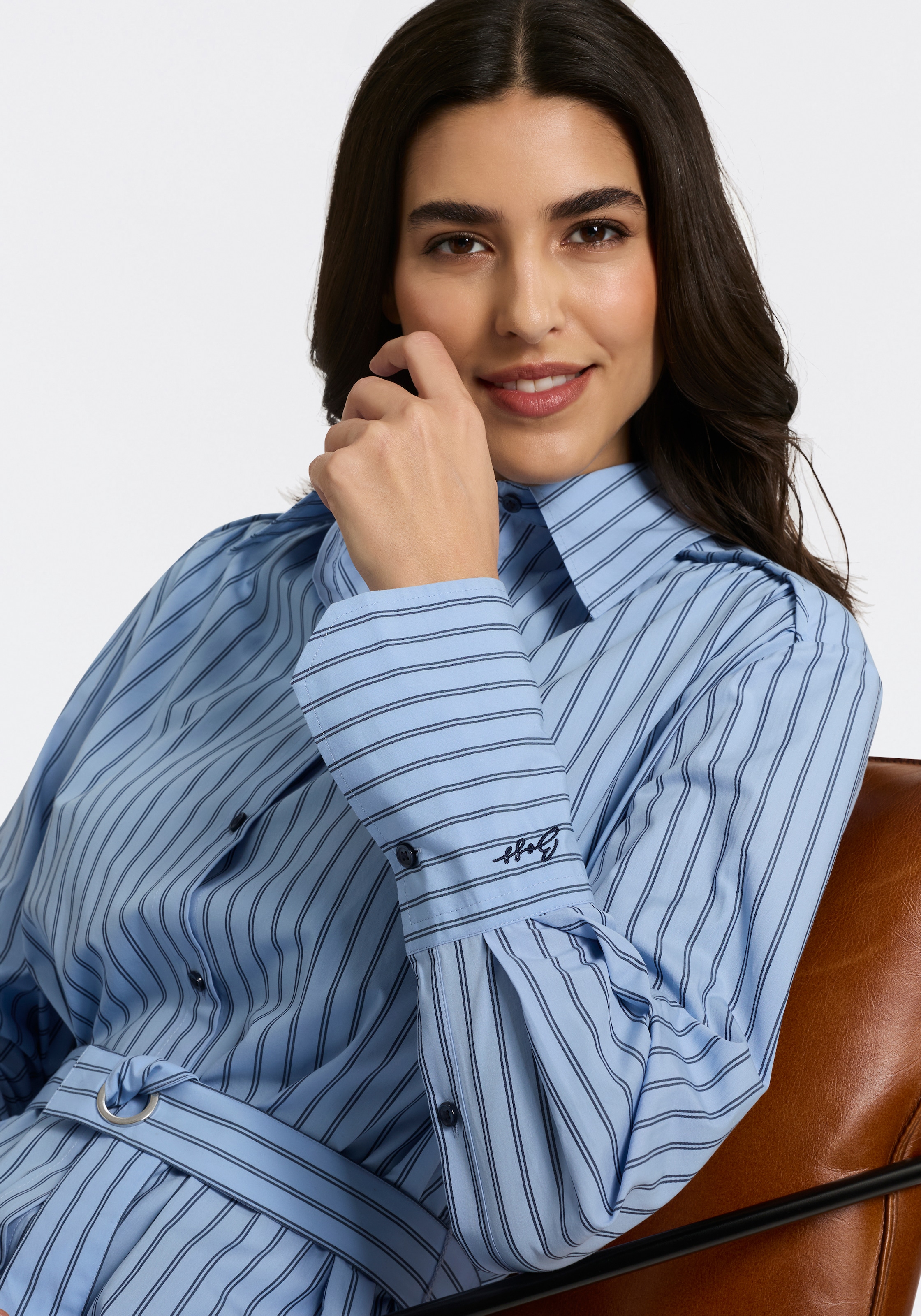 BOSS ORANGE Robe chemisier »Delegant Premium Damenmode« avec ceinture, longueur midi