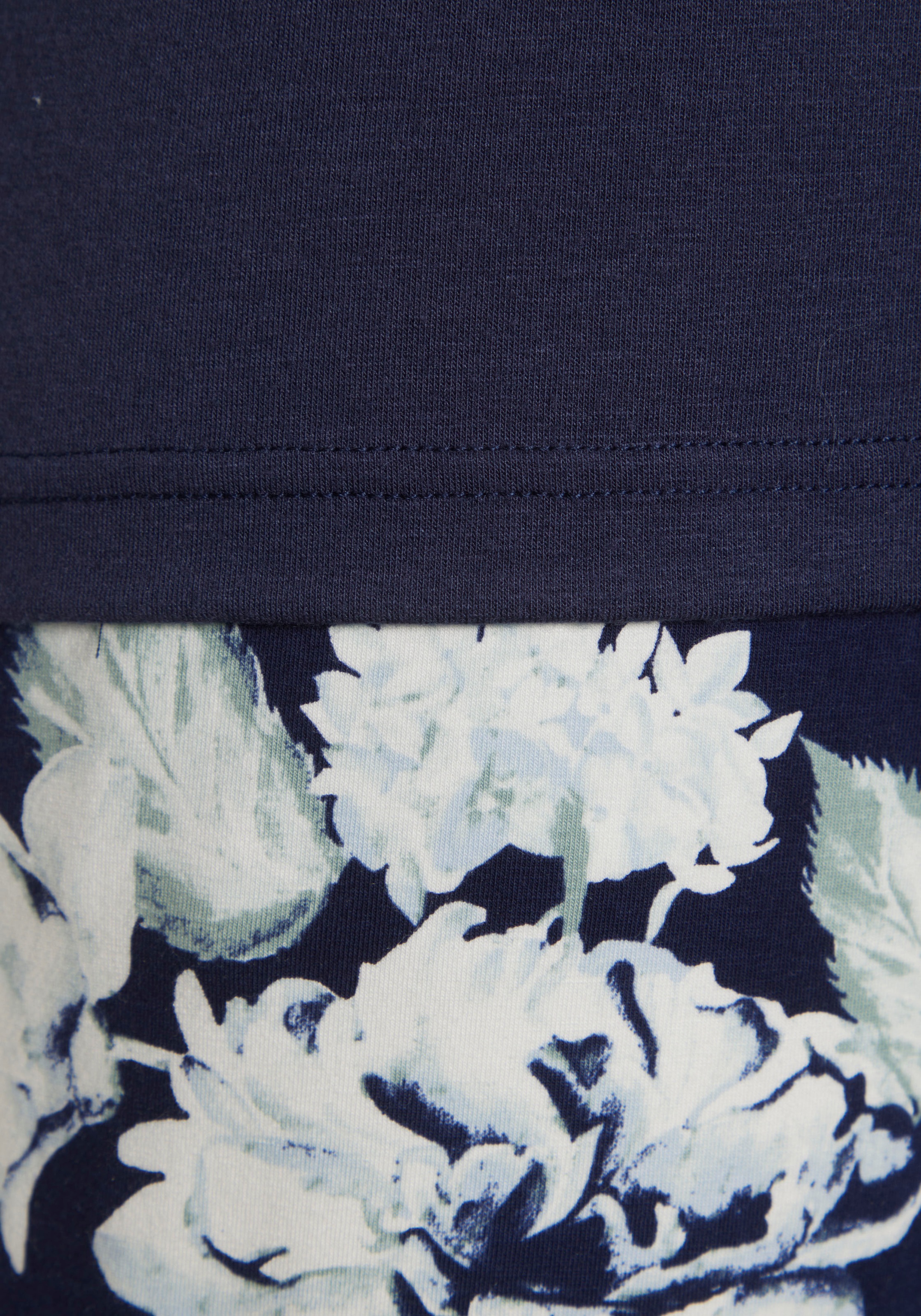 LASCANA Pyjama 2 Stk. tlg., mit schönem Blumenmuster