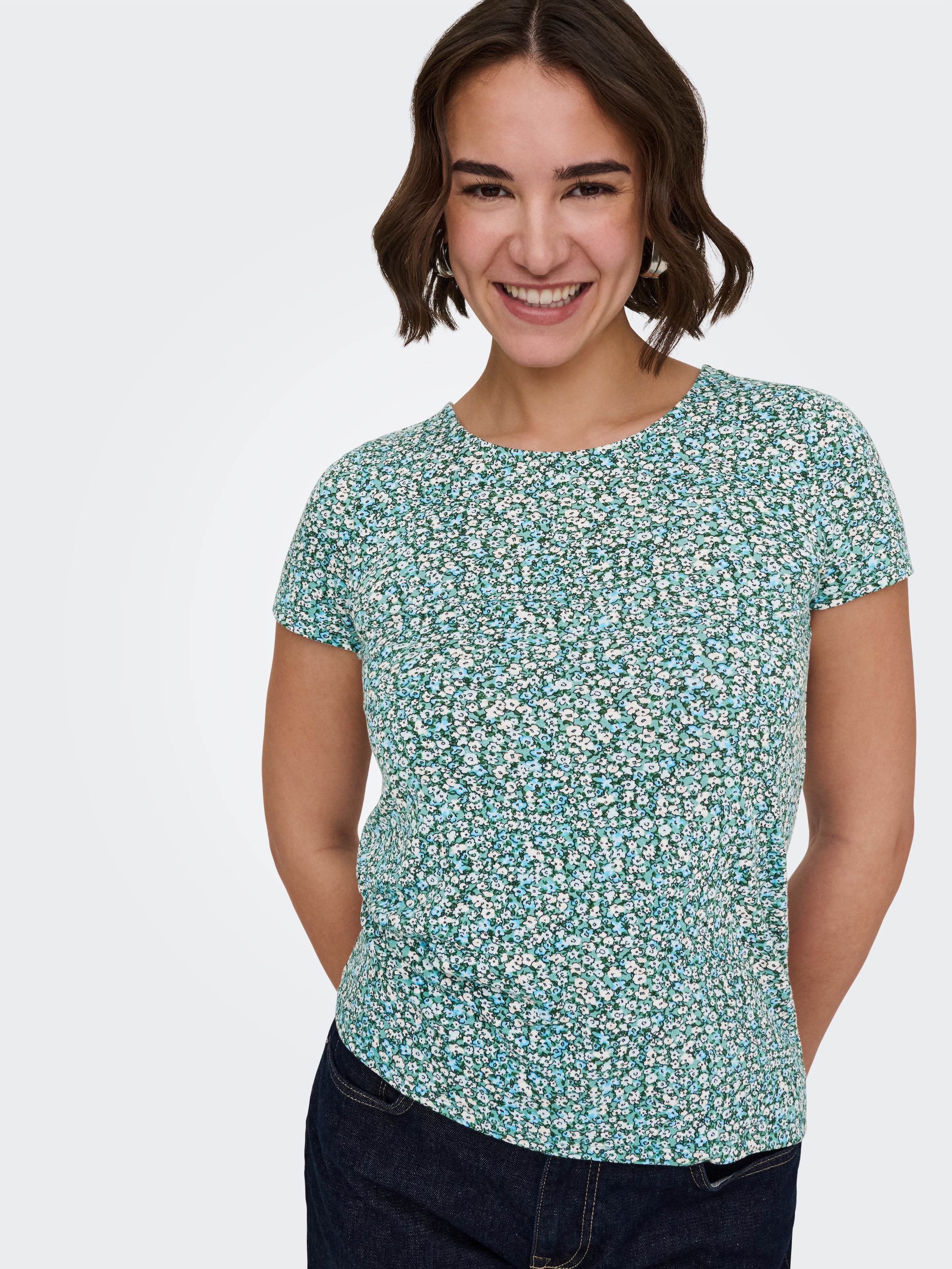 ONLY T-shirt à manches courtes »ONLBERA BACK LACE UP S/S TOP JRS NOOS«