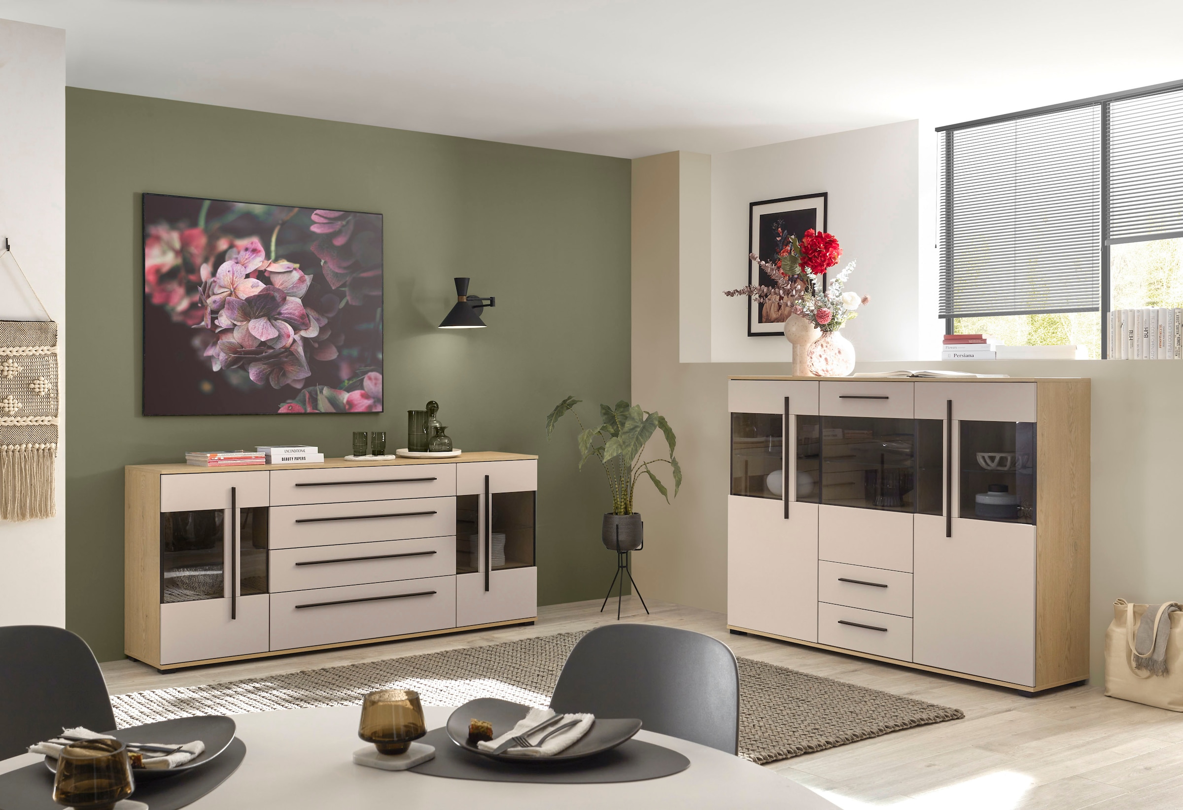 Home affaire Highboard »Cantara, moderner Schrank, Vitrine in Eiche Dekor, Weiss oder Kaschmir« schwarze Stangengriffe, ausreichend Stauraum, vielseitig einsetzbar