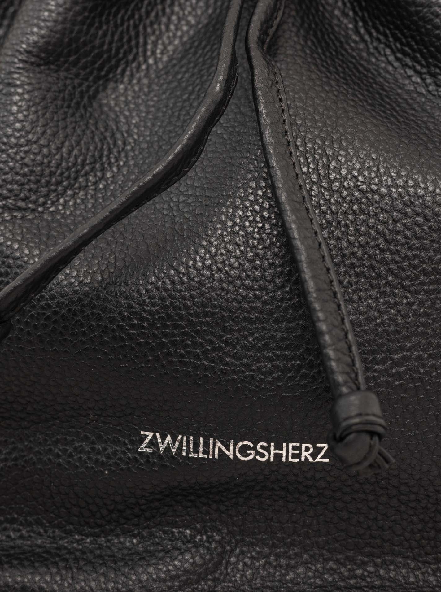 Zwillingsherz Sac à main »"Drawstring Bag"« Design sac, fermeture à cordon, cuir souple, pendentif en forme de cœur