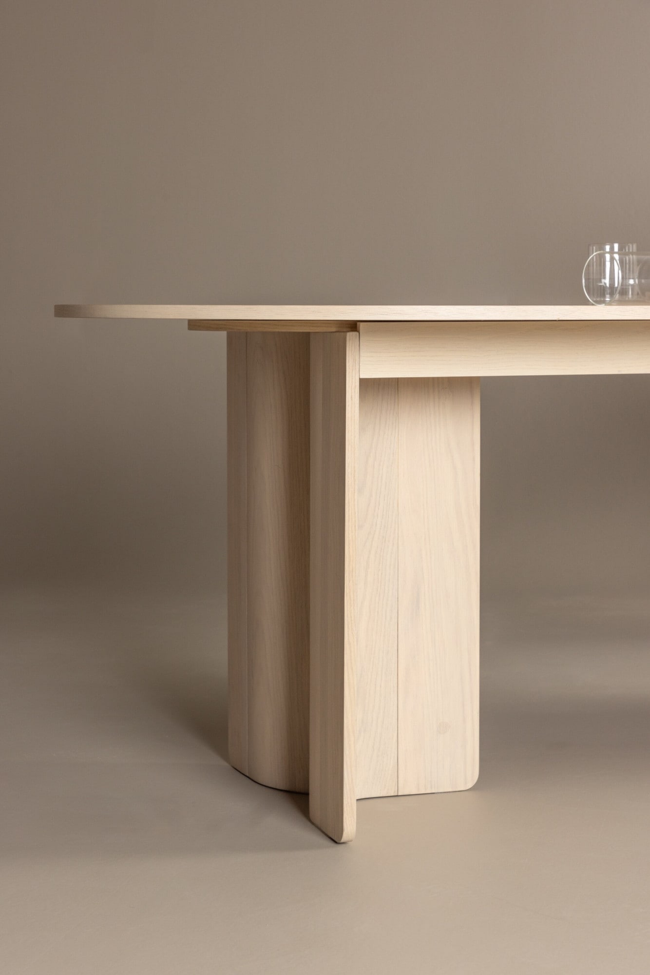 Venture Home Table de salle à manger »Tyresö, rechteckiger Esstisch 220 × 100 cm in Whitewash, geräumig« table de salle à manger, MDF, claire, facile d'entretien