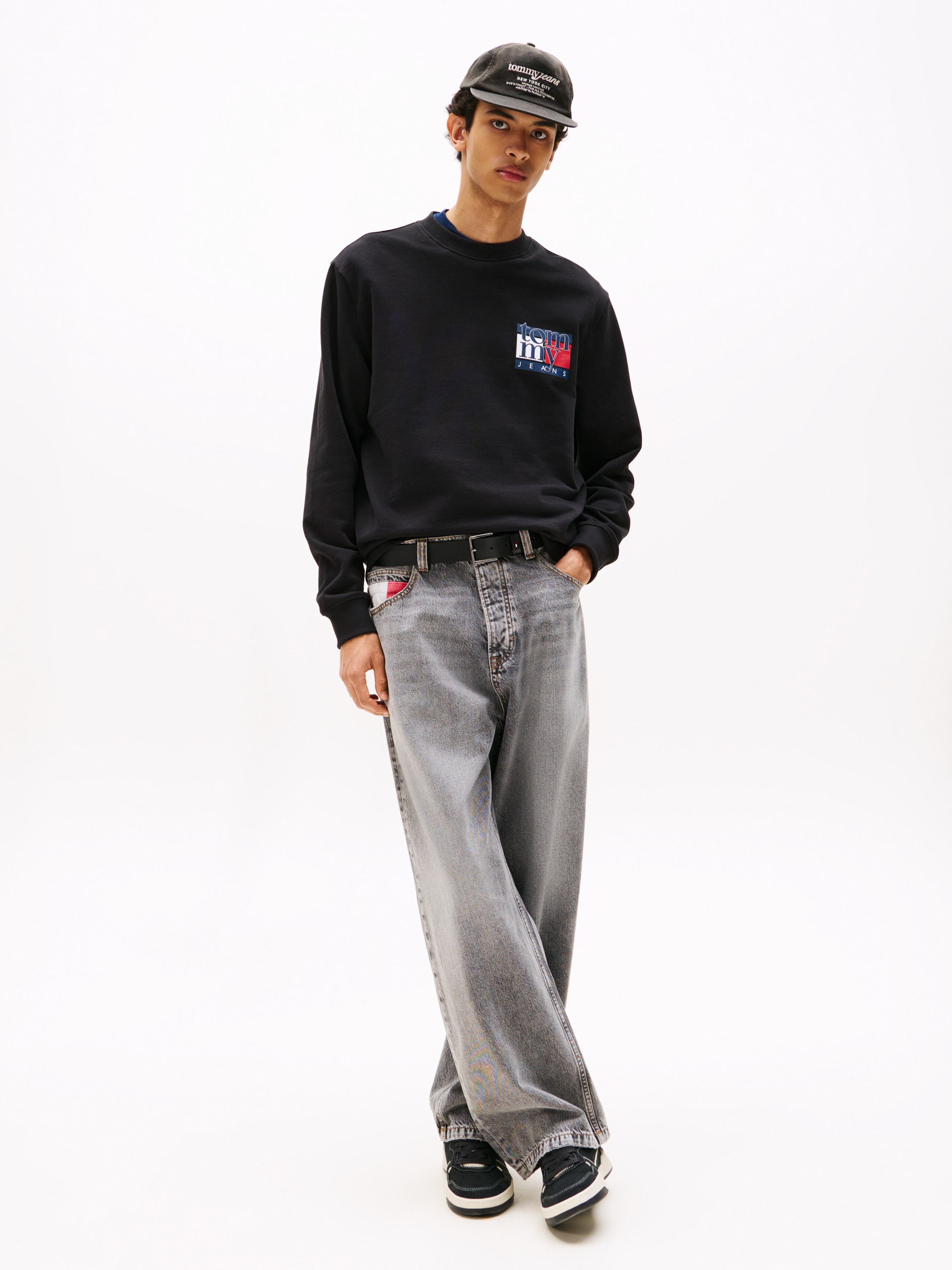 Tommy Jeans Sweatshirt »TJM RWB FLAG«, Rundhals, regular fit, Print, Rippbündchen
