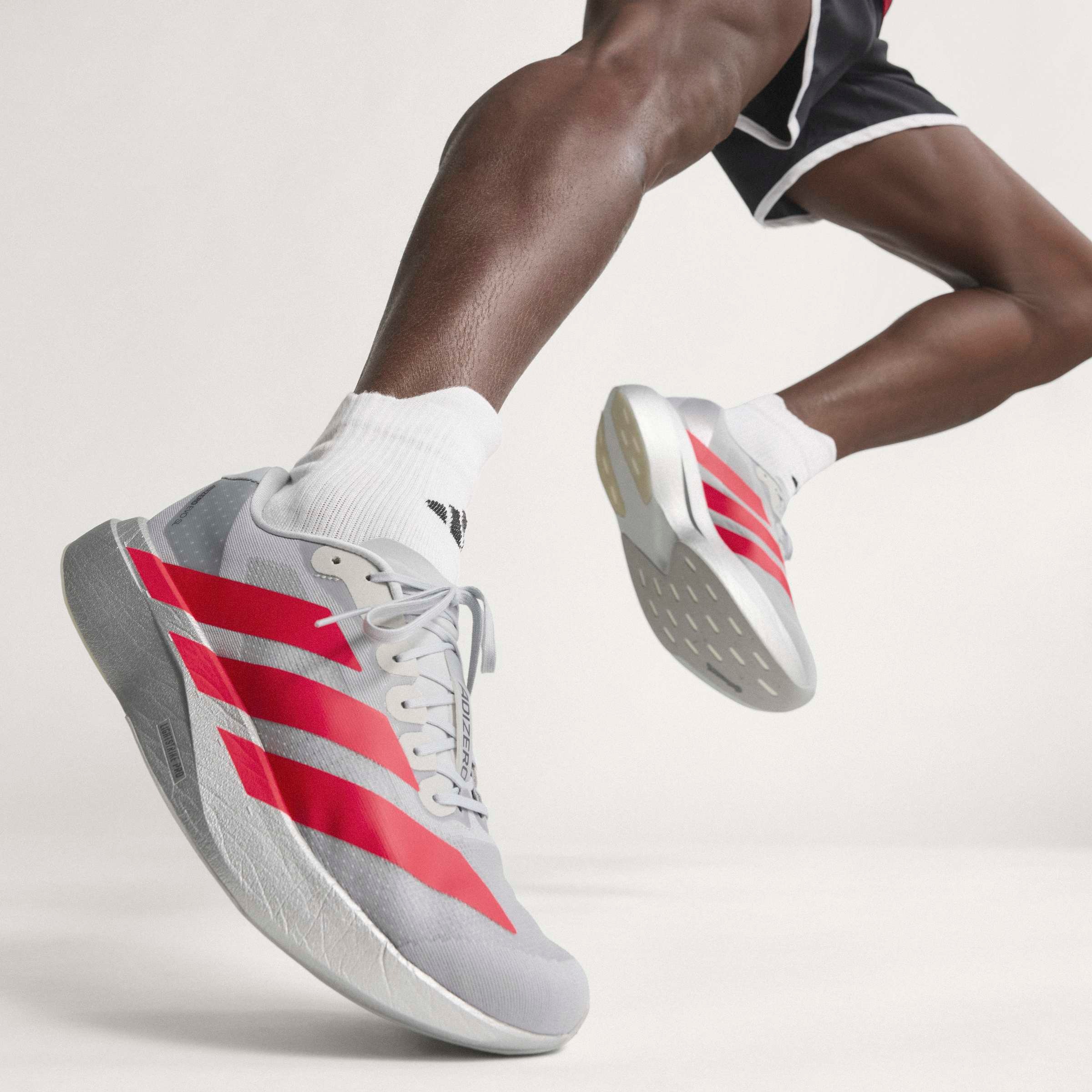 adidas Performance Chaussure de course »ADIZERO EVO SL«  inspiré du design de l'Adios Pro Evo