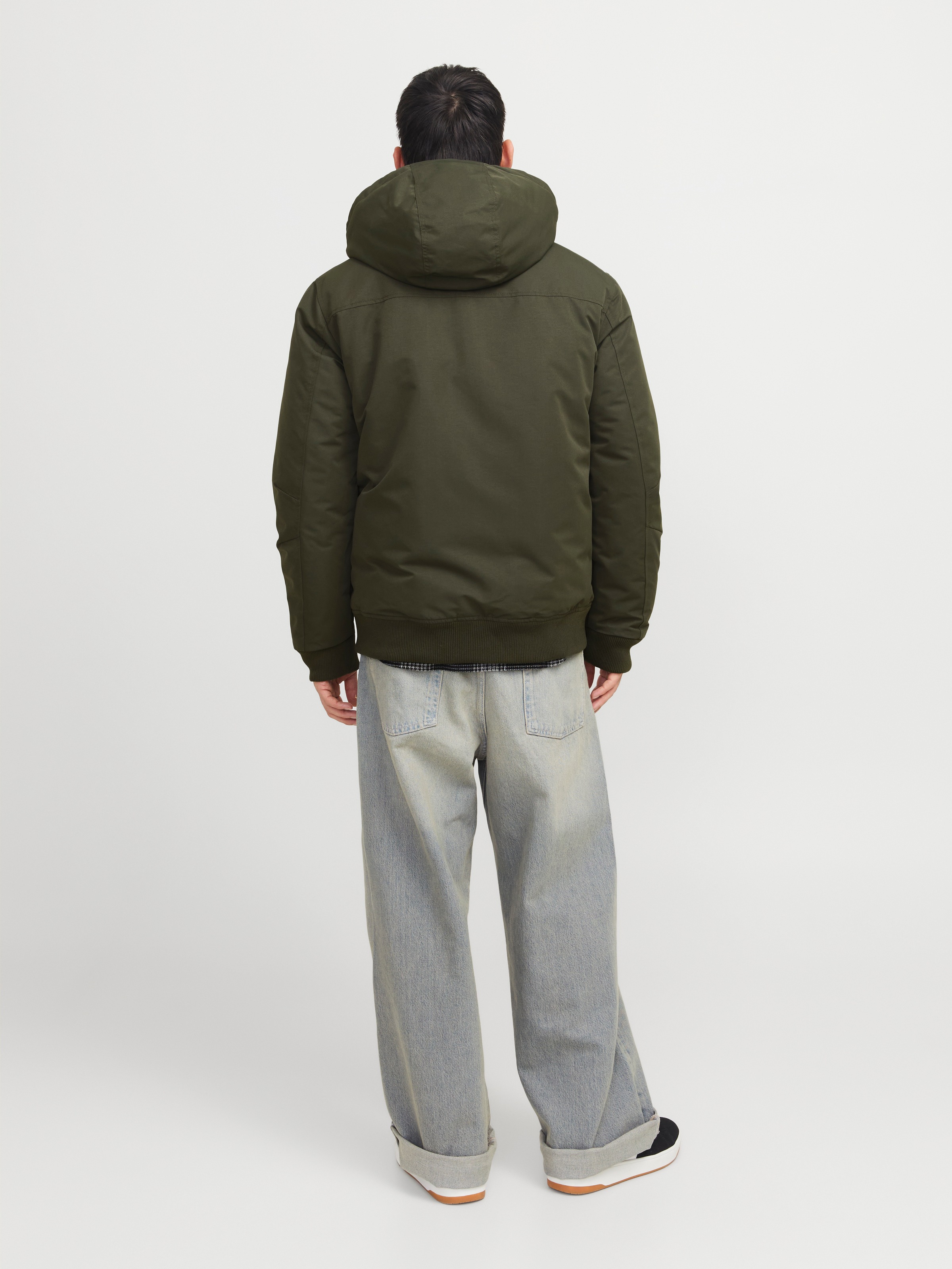 Jack & Jones Bomberjacke »JJCONSTRUCT BOMBER mit glänzender Oberfläche« mit Kapuze