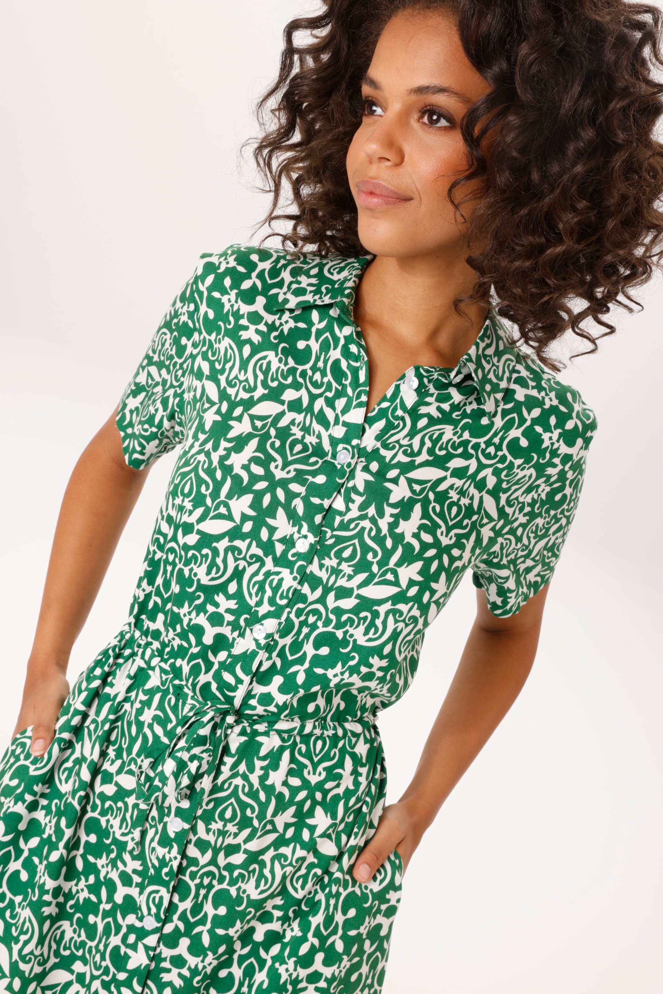 Aniston CASUAL Sommerkleid Eingrifftaschen