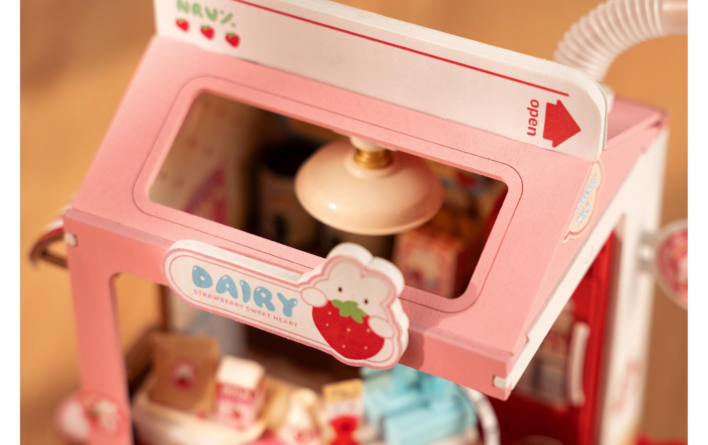   Modellbausatz »RoboTime Erdbeer Milchkarton«