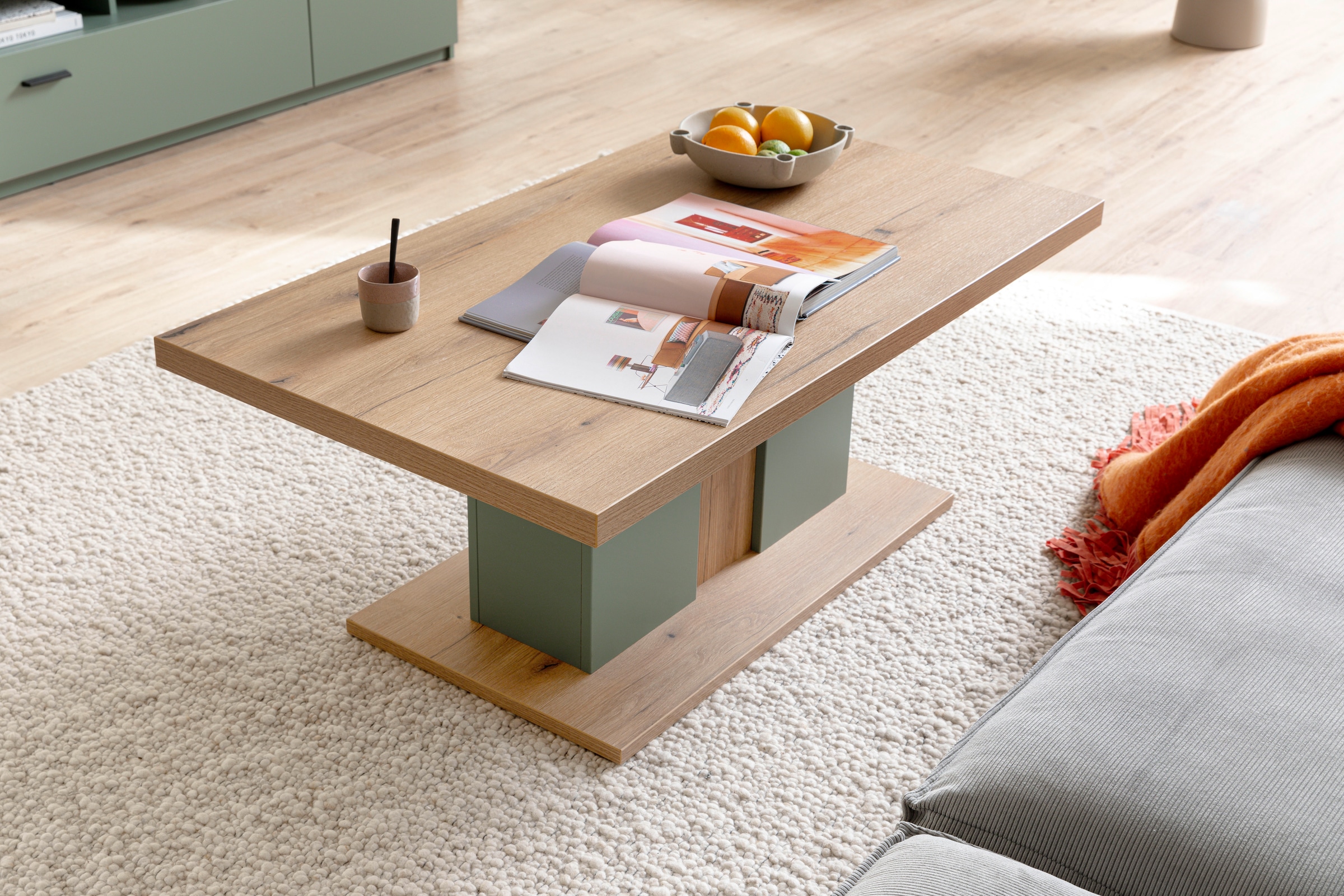 MCA furniture Couchtisch »Moniz Couchtisch mit Bodenplatte« 1 Stk. tlg. Wohnzimmertisch,Eiche,Salbeigrün,mit Säule,belastbar 50kg,Breite 115cm