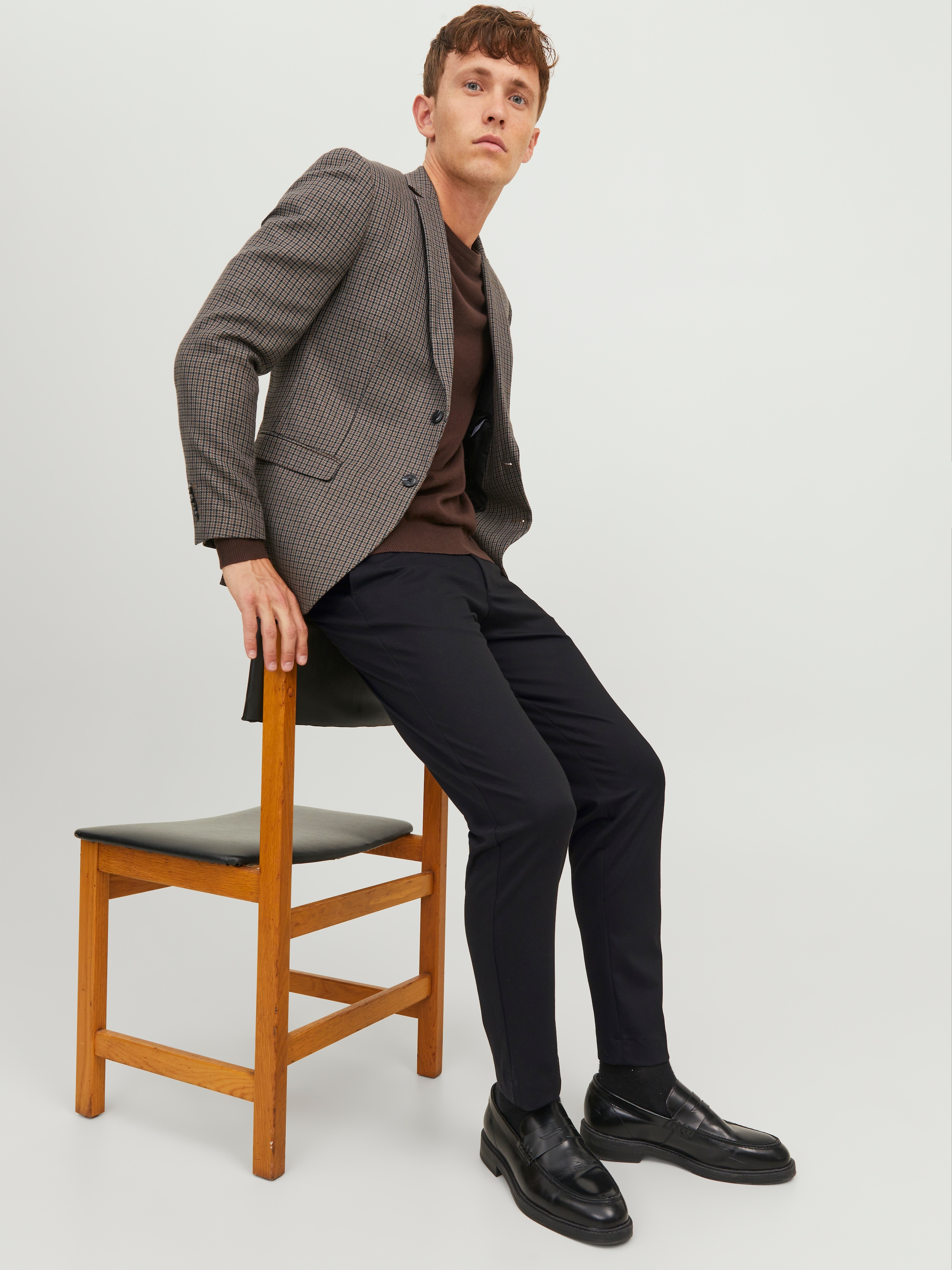 Jack & Jones Chinohose »JPSTMARCO – Chinohose mit mittlerer Taille, Slim Fit, bequem«  unifarben, modisch, slim fit, Web