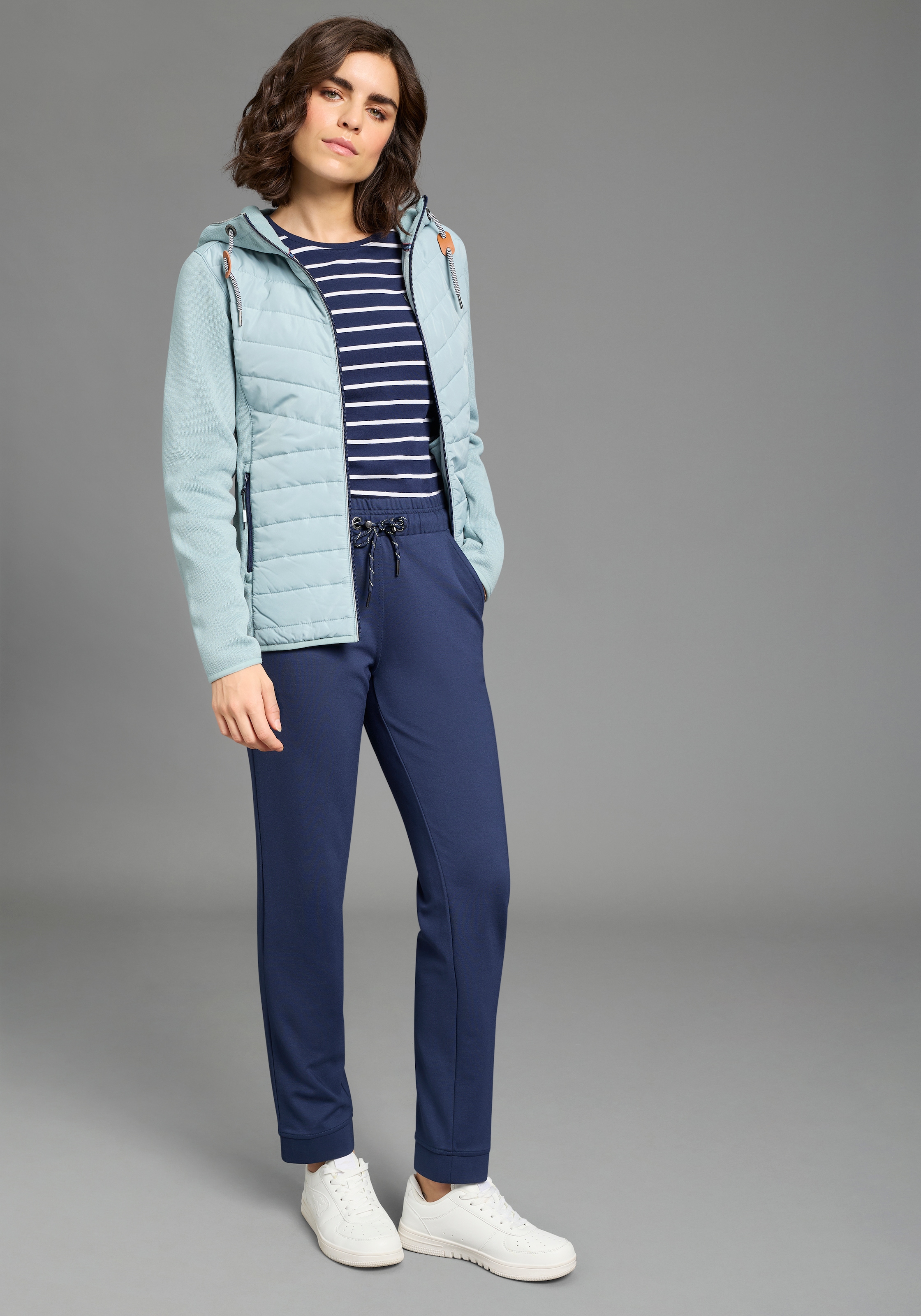 KangaROOS Hybridjacke mit Kapuze Übergangsjacke mit Kapuze Reissverschlusstaschen