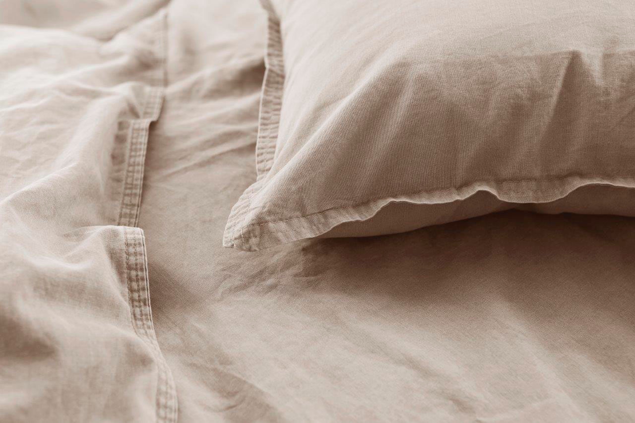 Primera Bettwäsche »Stone-Washed in Gr. 135x200, 155x220 oder 200x200 cm« 2 Stk. 100% Baumwolle, Bettwäsche in feinem Knitterlook, weicher Griff