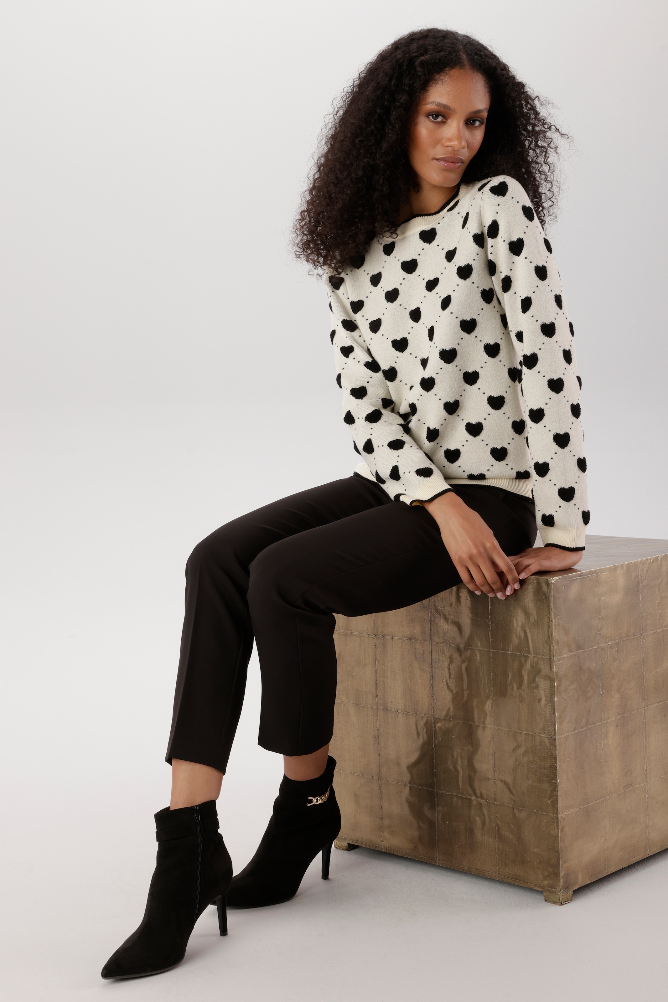 Aniston SELECTED Pull en tricot avec cœurs et pois tricotés - NOUVELLE COLLECTION