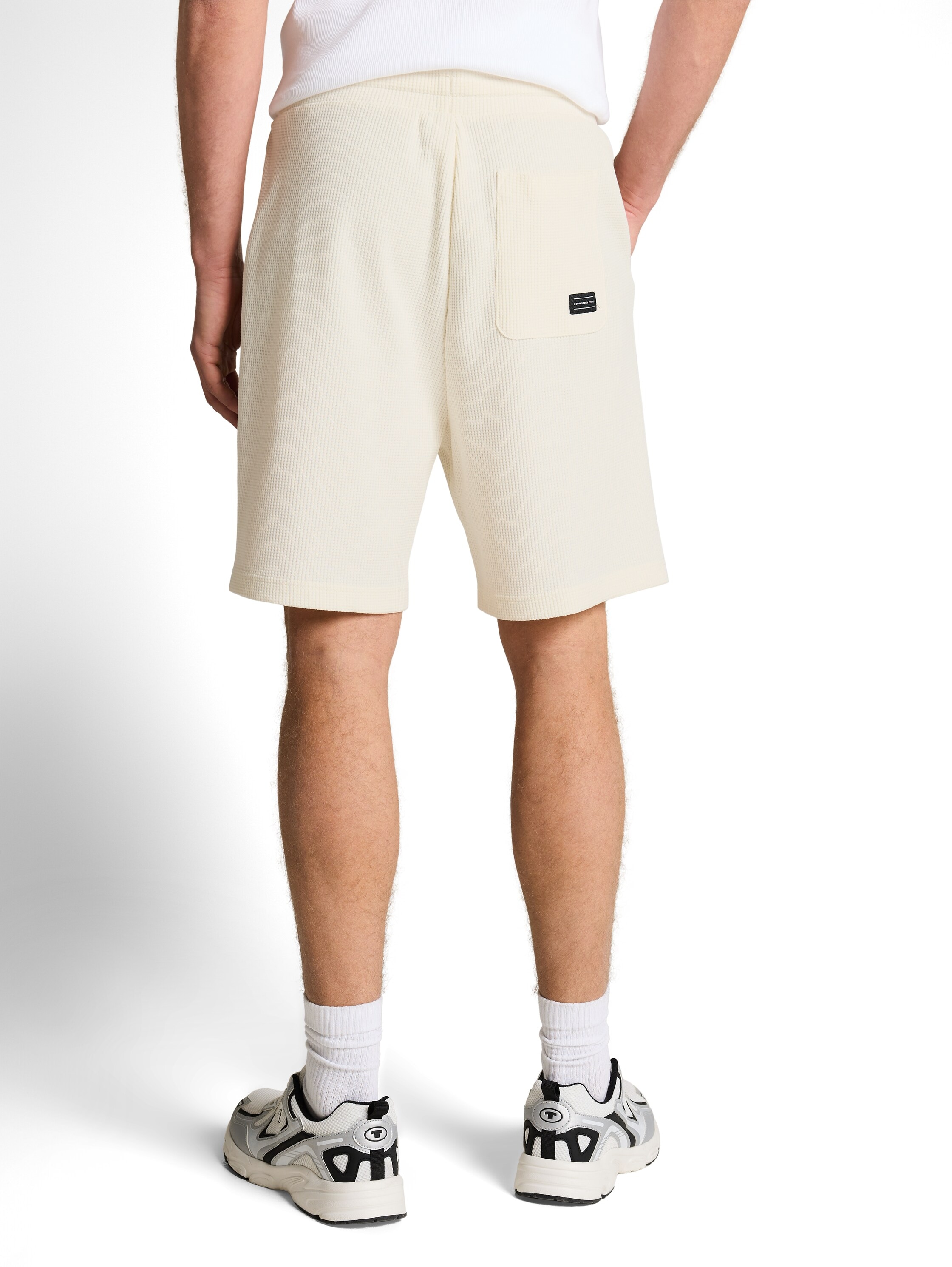 TOM TAILOR Denim Short de détente  aspect structuré