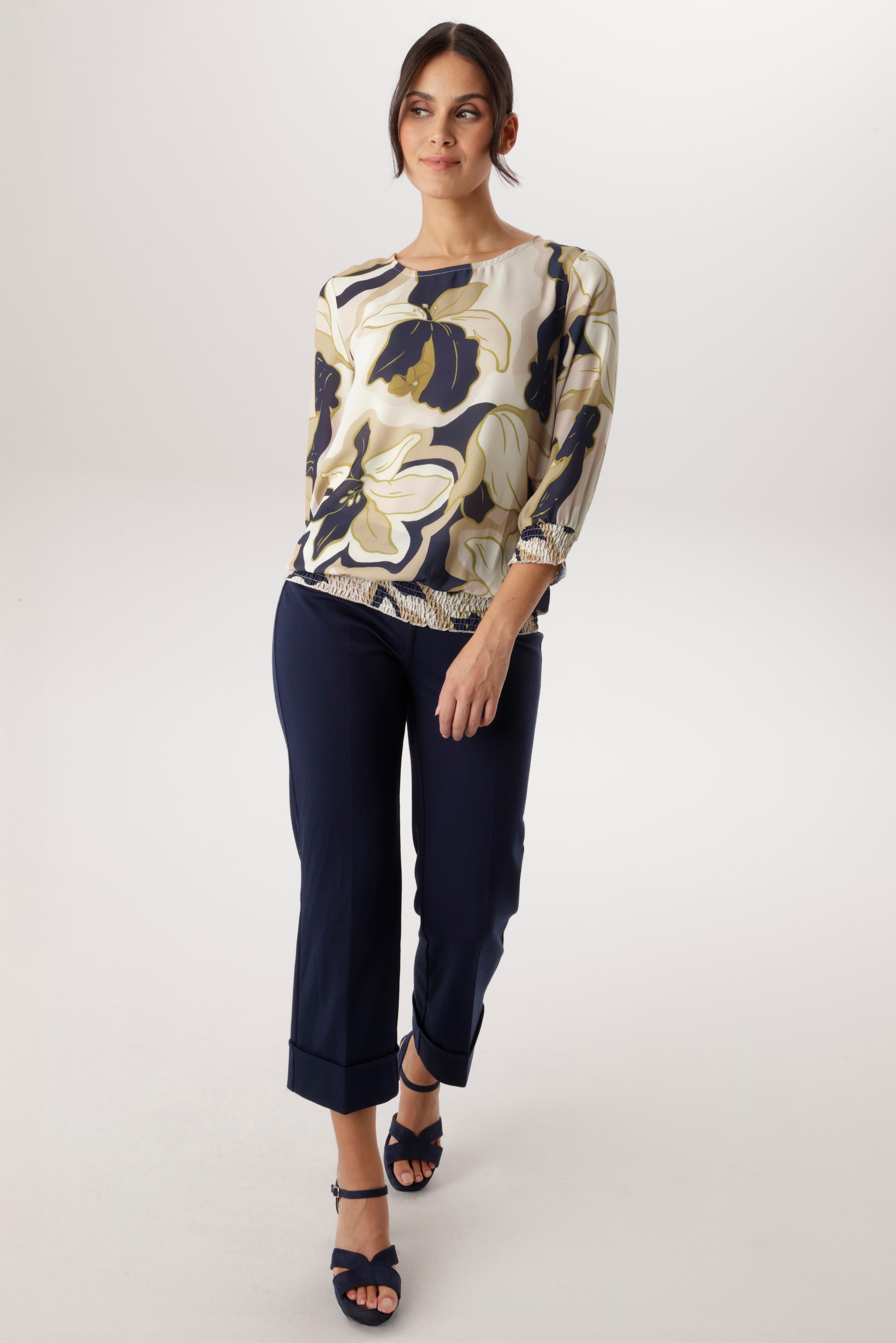 Aniston SELECTED Blouse à enfiler mit Smokbündchen und allover Blumenmuster- NEUE  KOLLEKTION