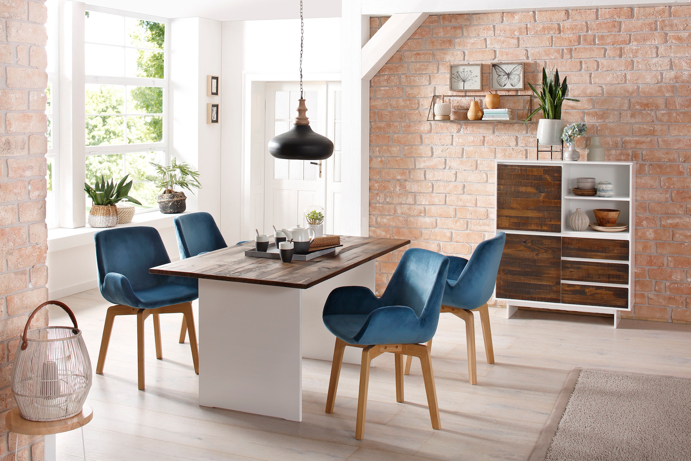 Home affaire Table de salle à manger »Morgan« aus massivem Kiefernholz, in zwei unterschiedlichen Tischbreiten