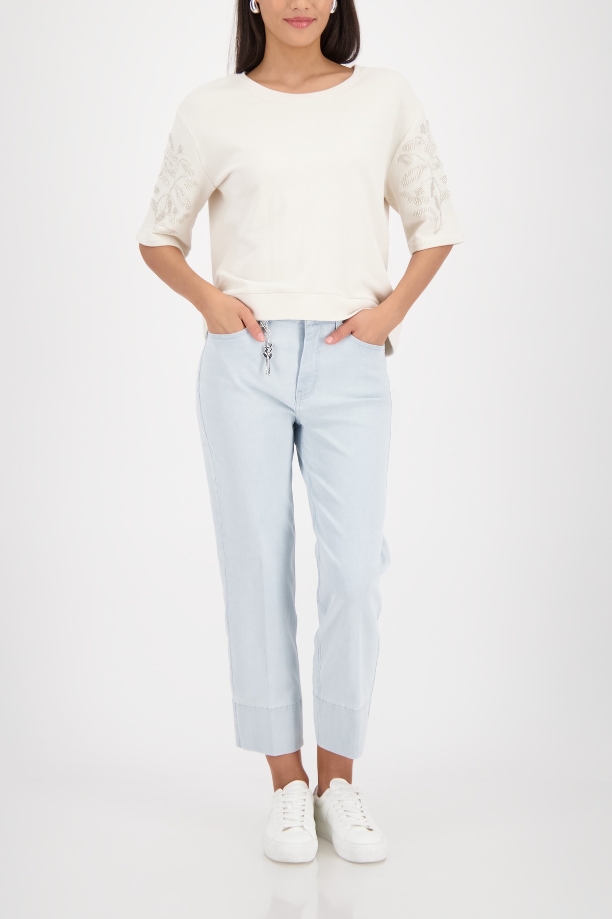 Monari Sweatshirt »Sweatshirt Perlenschmuck«, Regular fit mit Perlenschmuck
