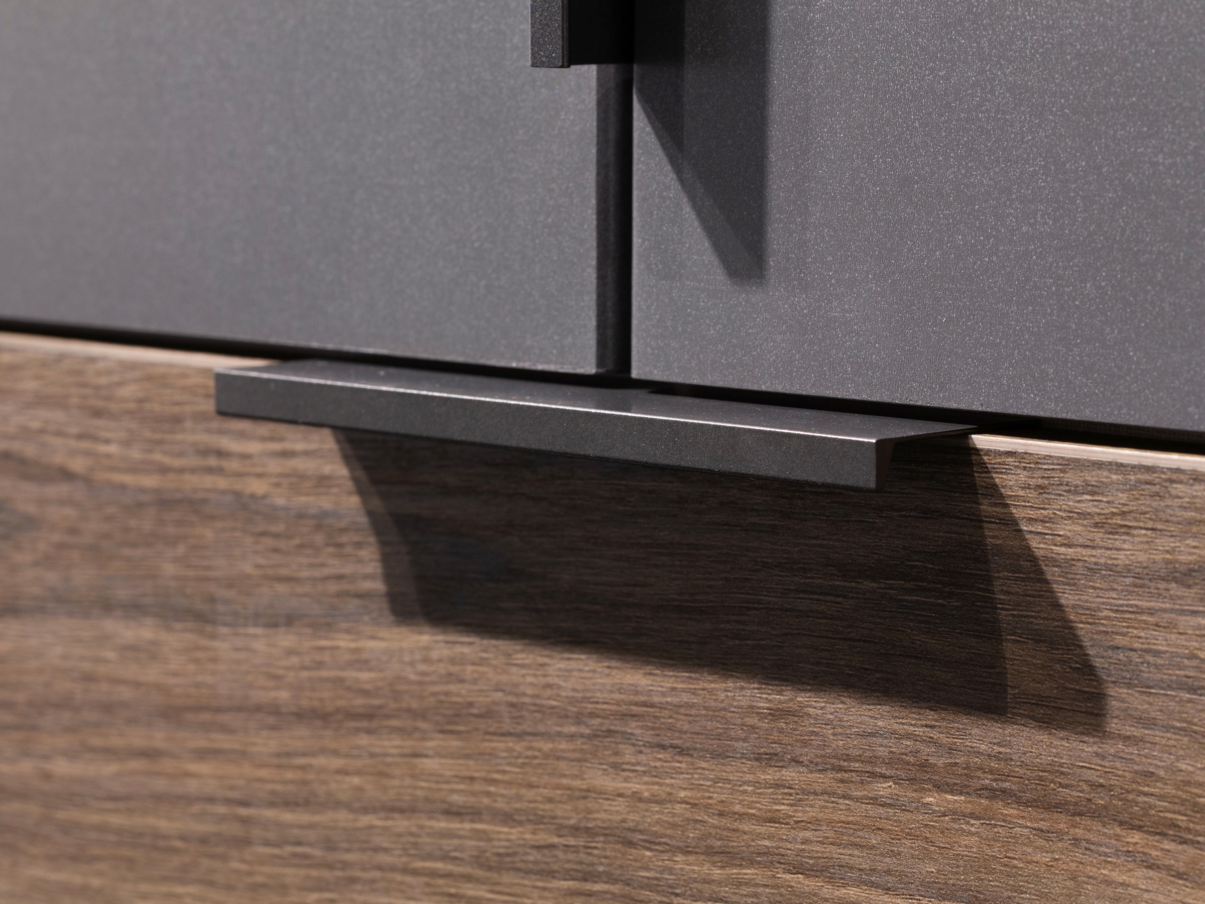 rauch Armoire à portes battantes »Kleiderschrank Schrank Garderobe Wäscheschrank TICAO« Tiroirs positionnables en hauteur de manière variable,  avec 2 tiroirs spacieux, beaucoup de rangement MADE IN GERMANY