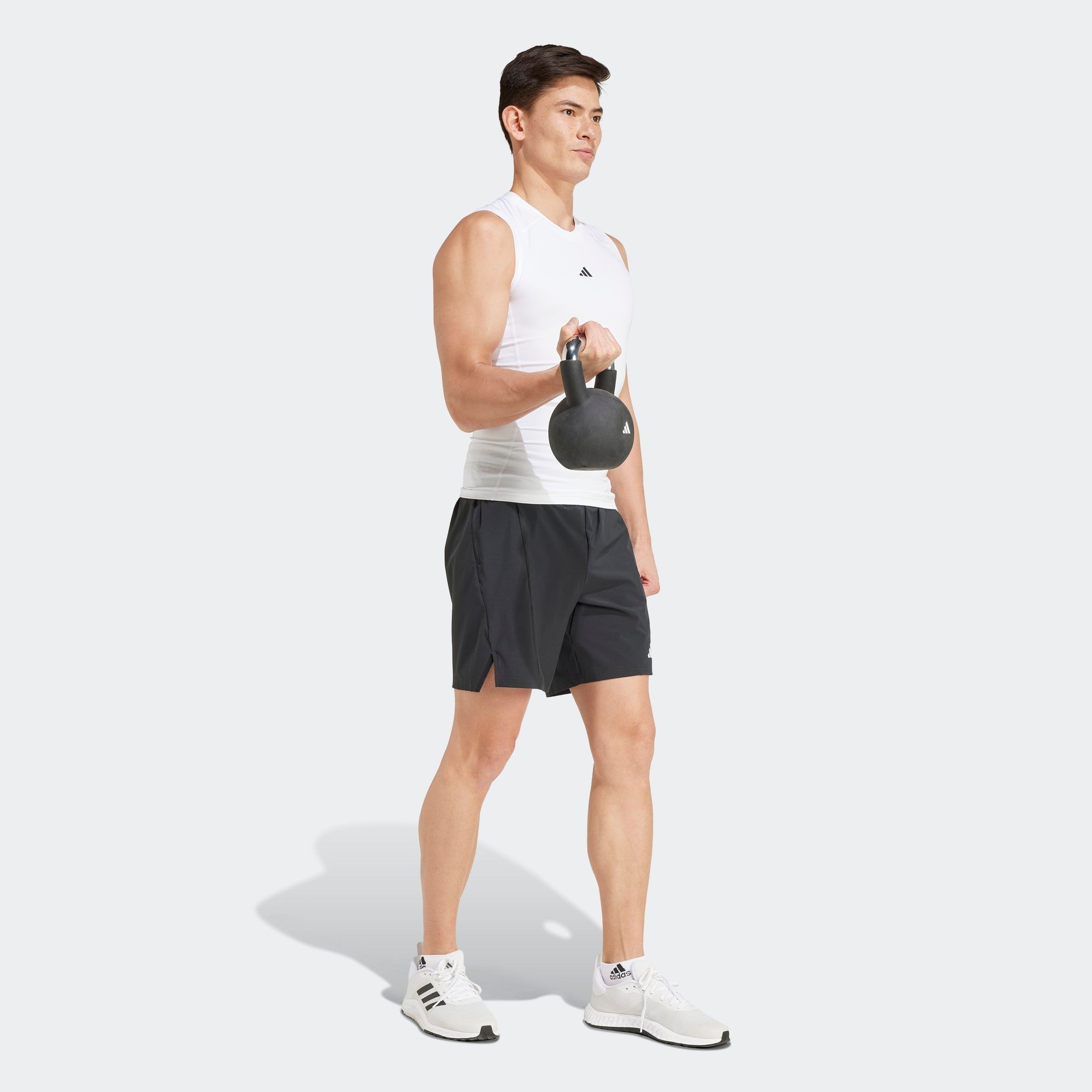 adidas Performance Débardeur »TECHFIT COMPRESSION TRAINING SLEEVELESS« avec col rond, sans fermeture, longueur normale