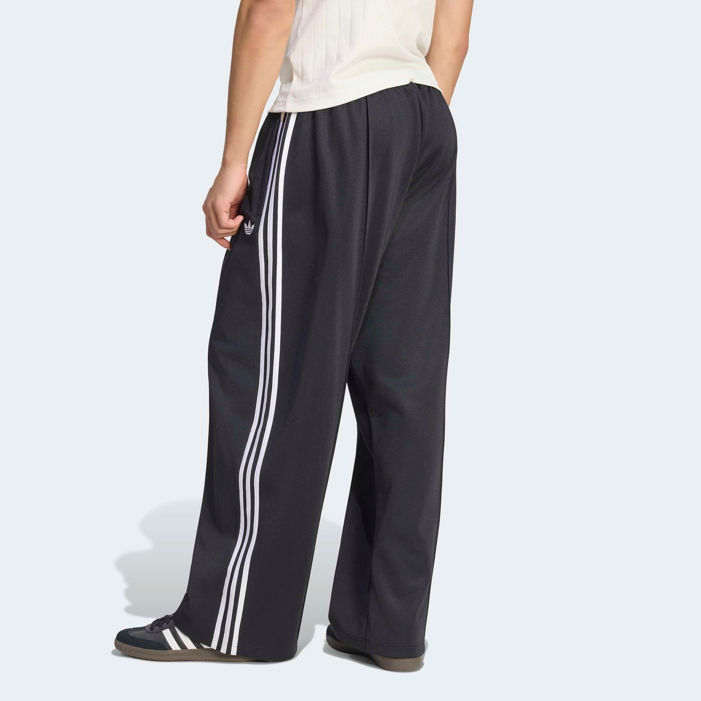 adidas Originals Sporthose »OS TP«  mit normal-weiter Passform, lange Hose, aus Baumwolle und Polyester
