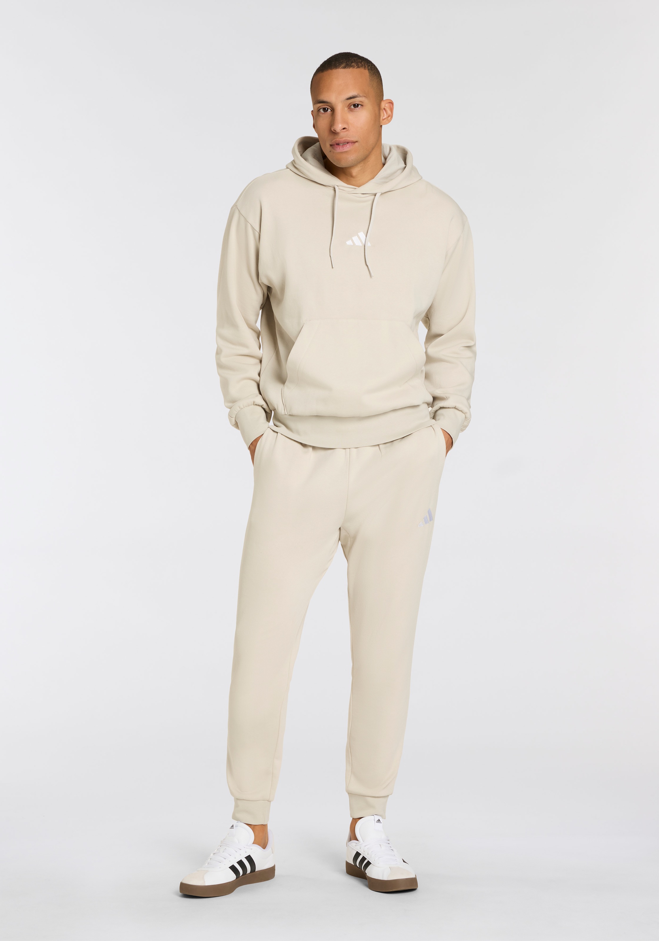 adidas Sportswear Sweat à capuche »ESSENTIALS FEELCOZY HOODIE«
