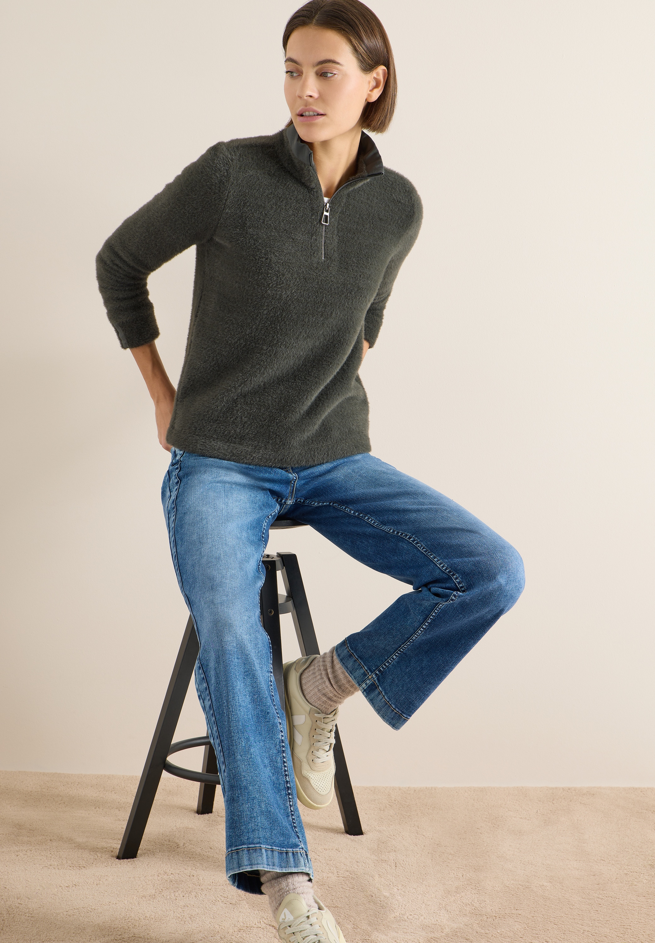 Cecil Troyer in weicher Federgarnqualität