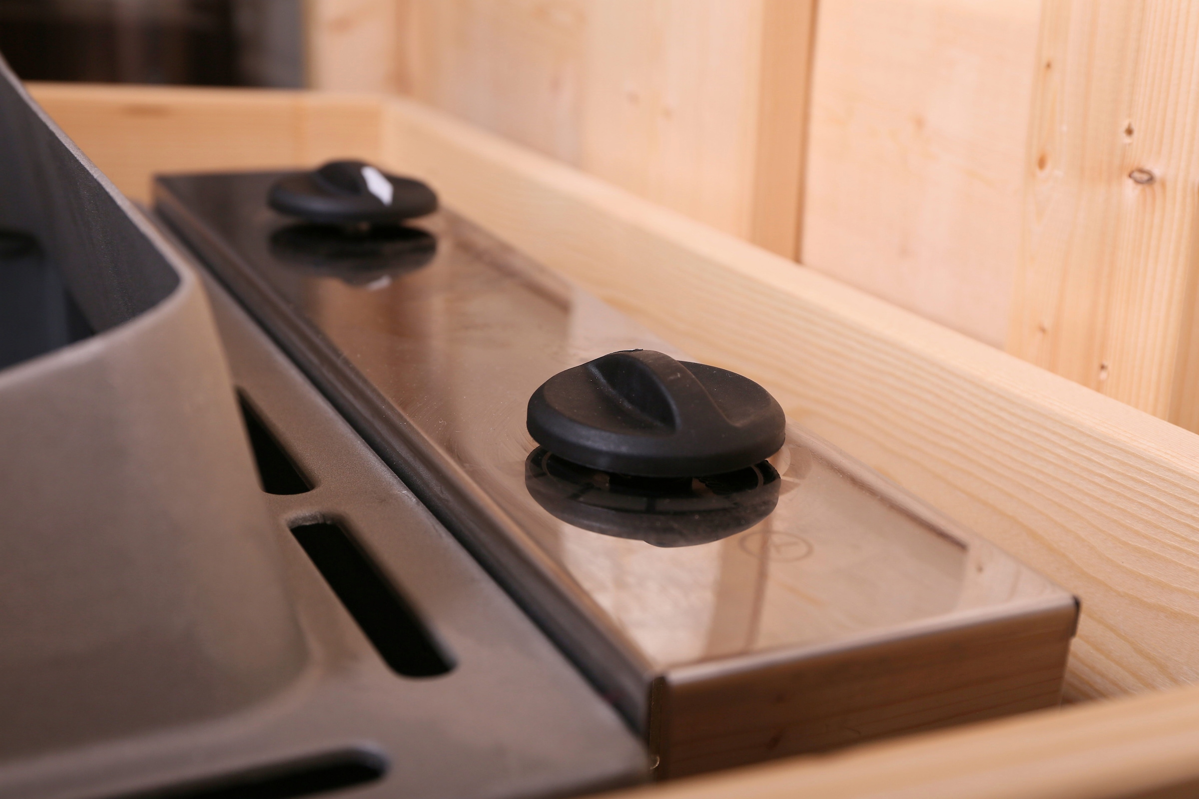 Karibu Saunaofen mit Steinen